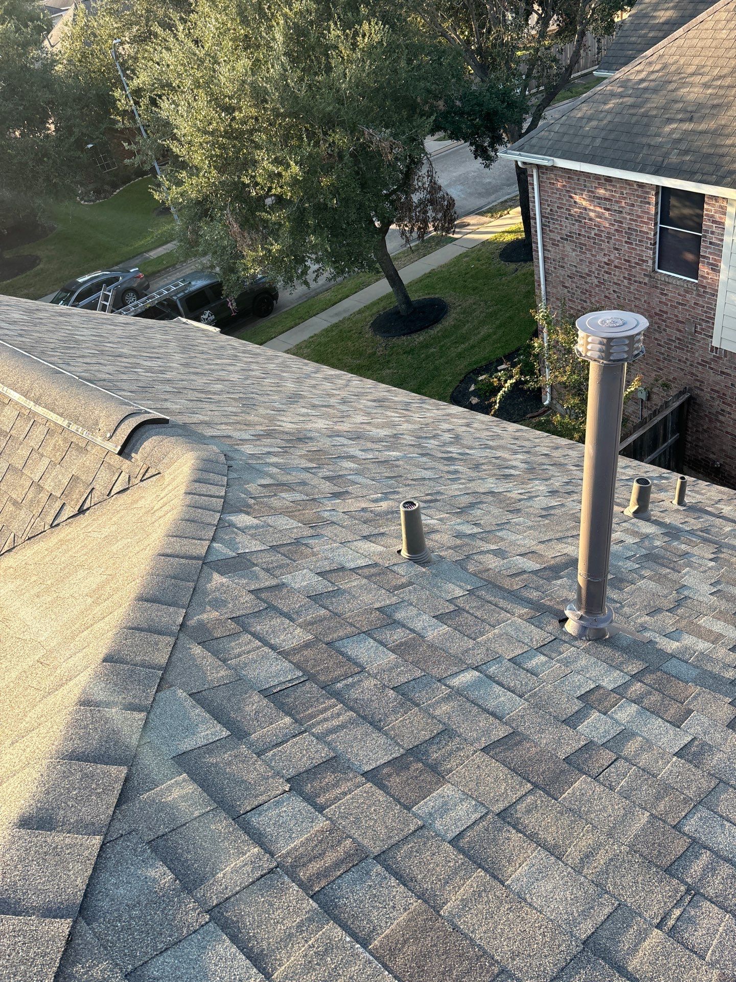 Residential Roofing Installation using Owen's Corning Duration (Lifetime) Shingles by Roof Repair Company