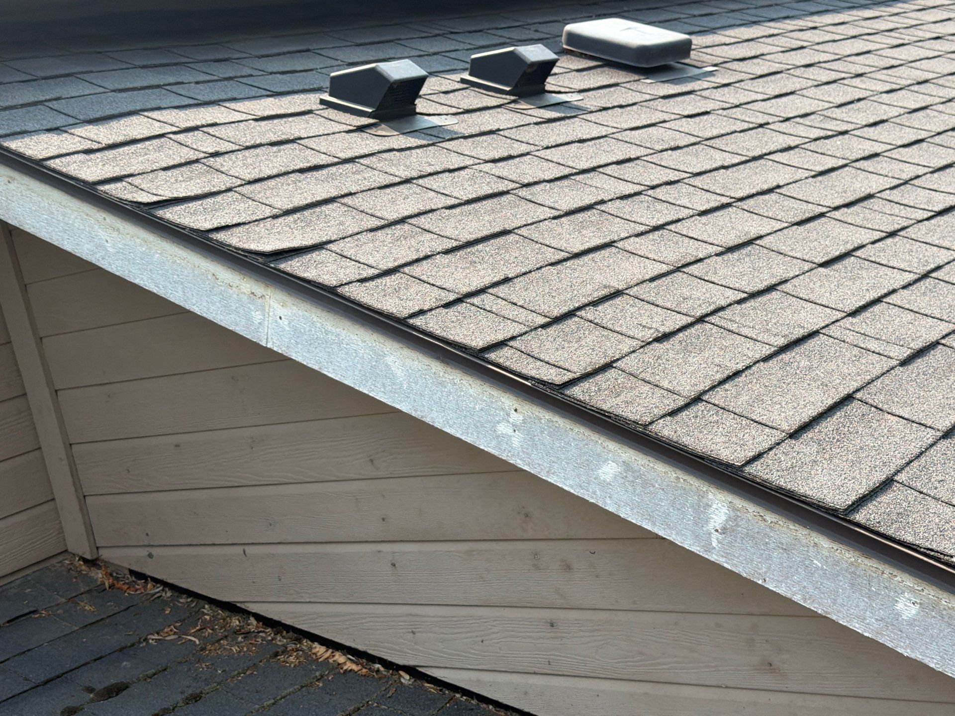Residential Roof Replacement in Meridian Featuring Charcoal Architectural Shingles by Olive Roofing