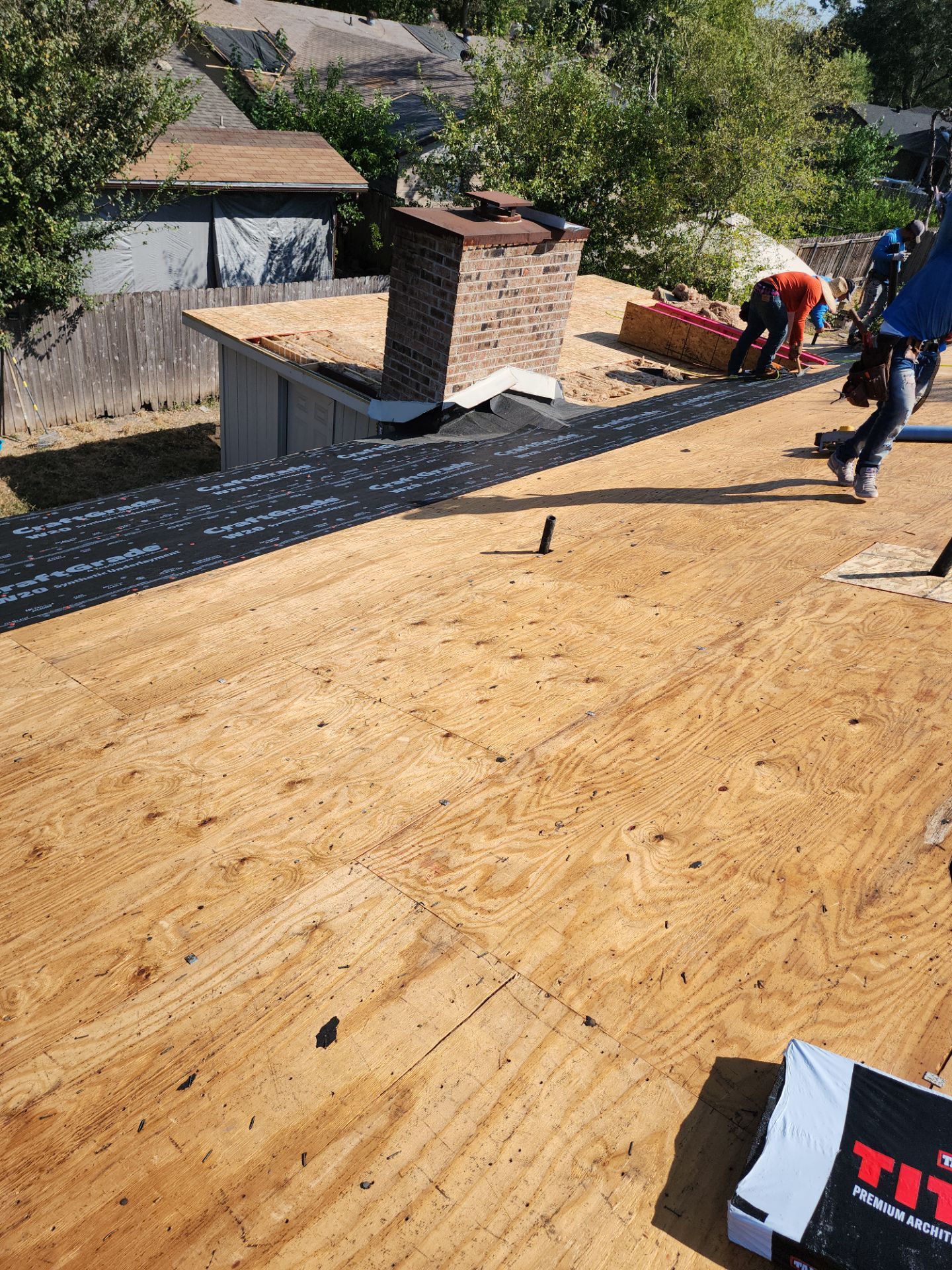 Residential Roofing Installation using Owen's Corning Duration (Lifetime) Shingles by Roof Repair Company