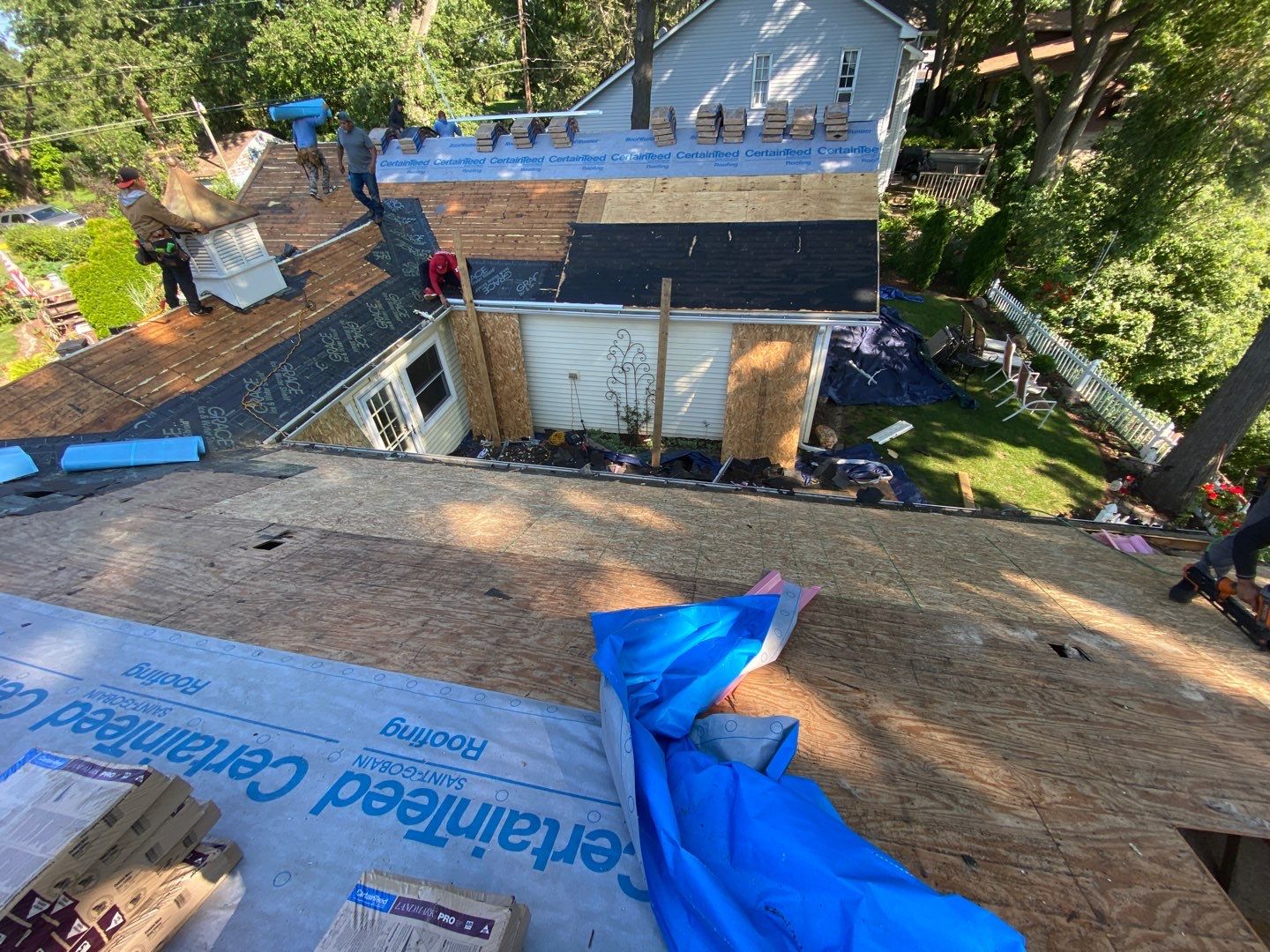 Roof Replacement using CertainTeed Landmark by 180 Contractors