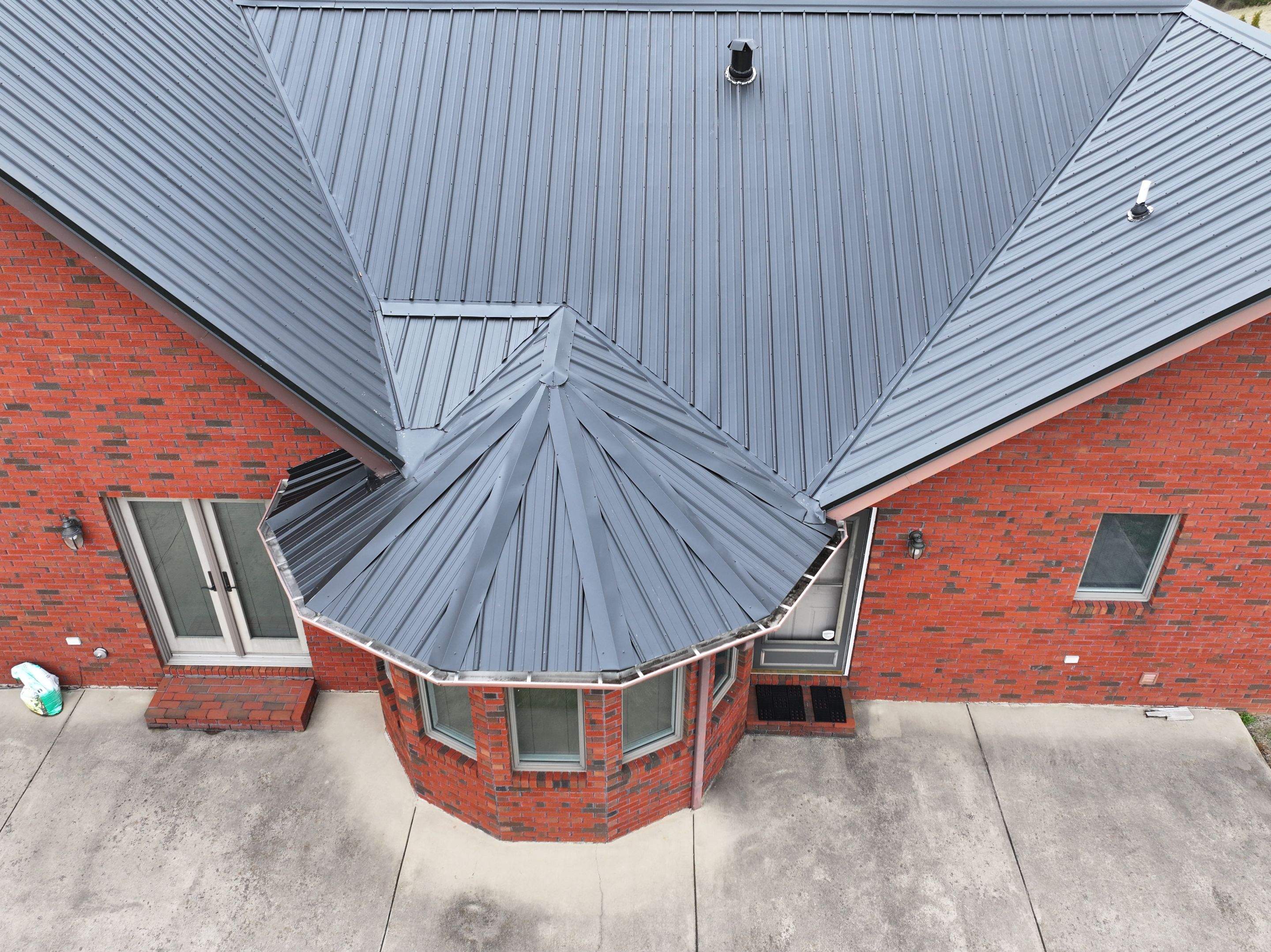 Black Frost 26 Gauge by Omnia Roofing