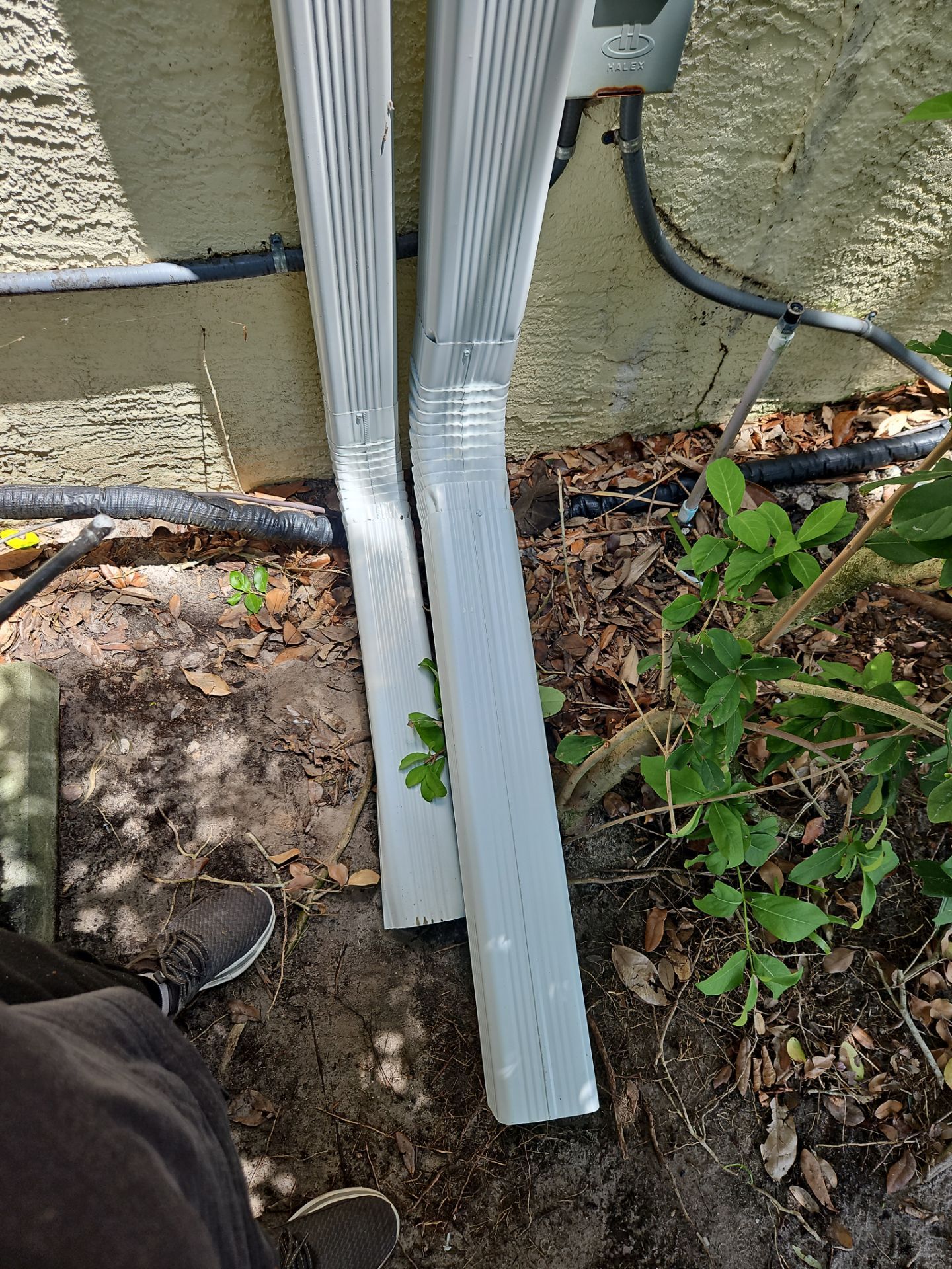 Gutter Cleaning Service and Gutter Guard in Fort Myers FL by Gutter Professors