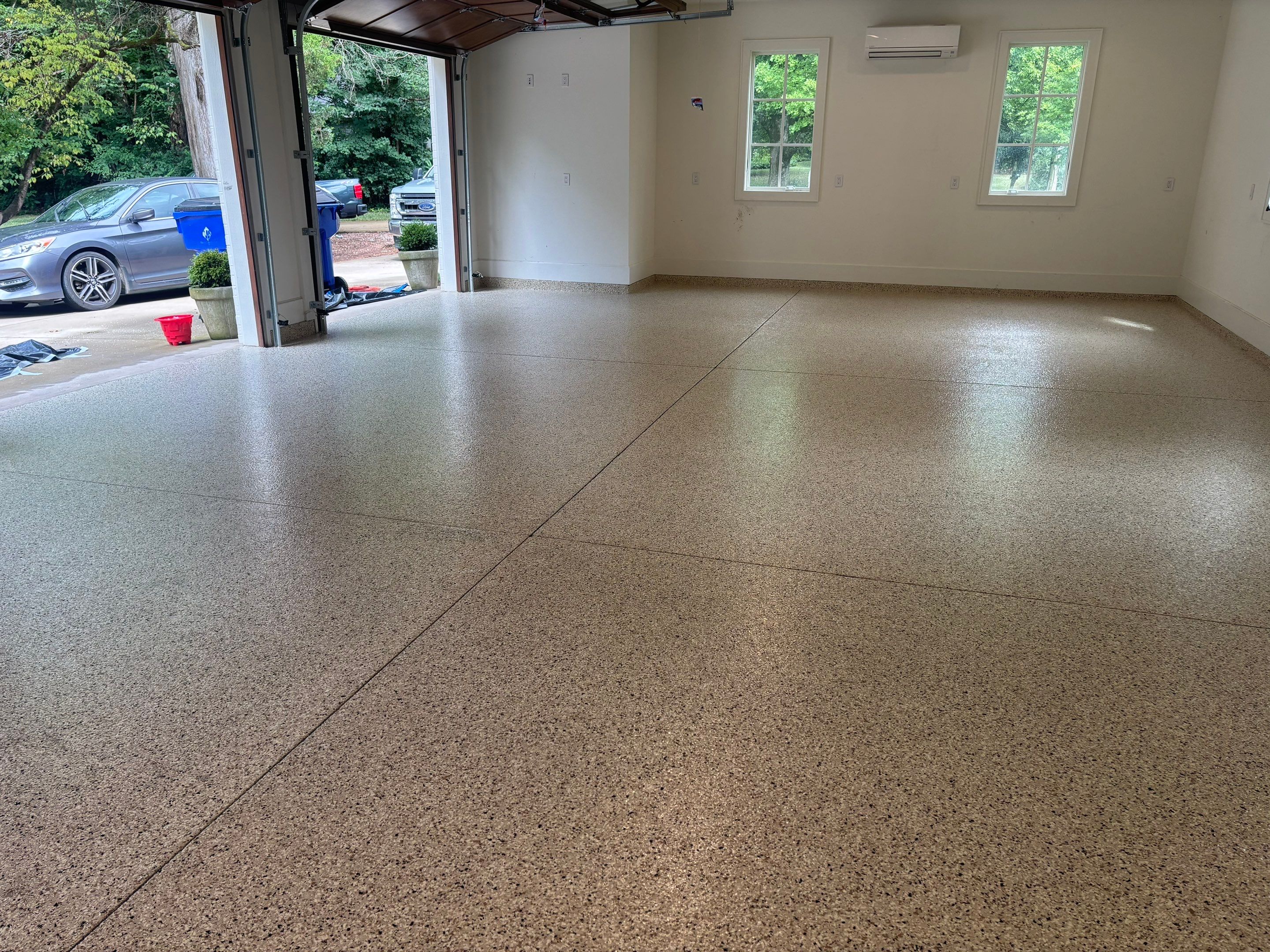 Garage Using Shoreline  by Elite Floor Solutions