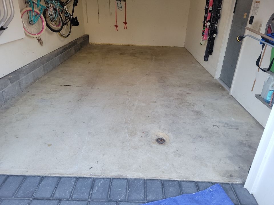 1-Car Penntek Garage Floor in Orbit by Spectrum Painting, LLC
