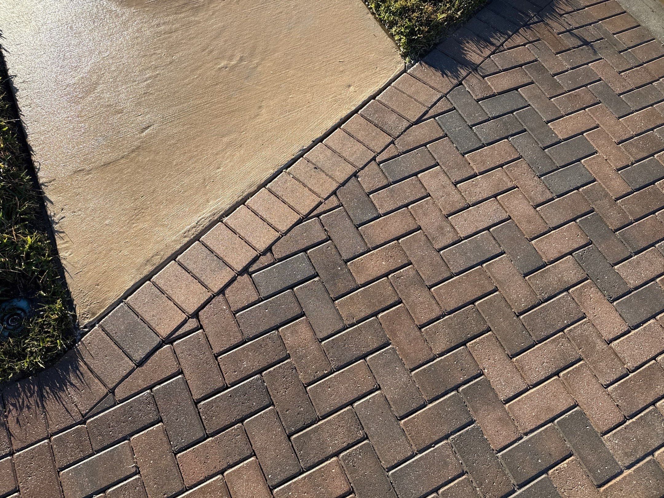Paver Driveway Cleaning & Sidewalks in Trevesta Palmetto FL by Sunshine AquaWash