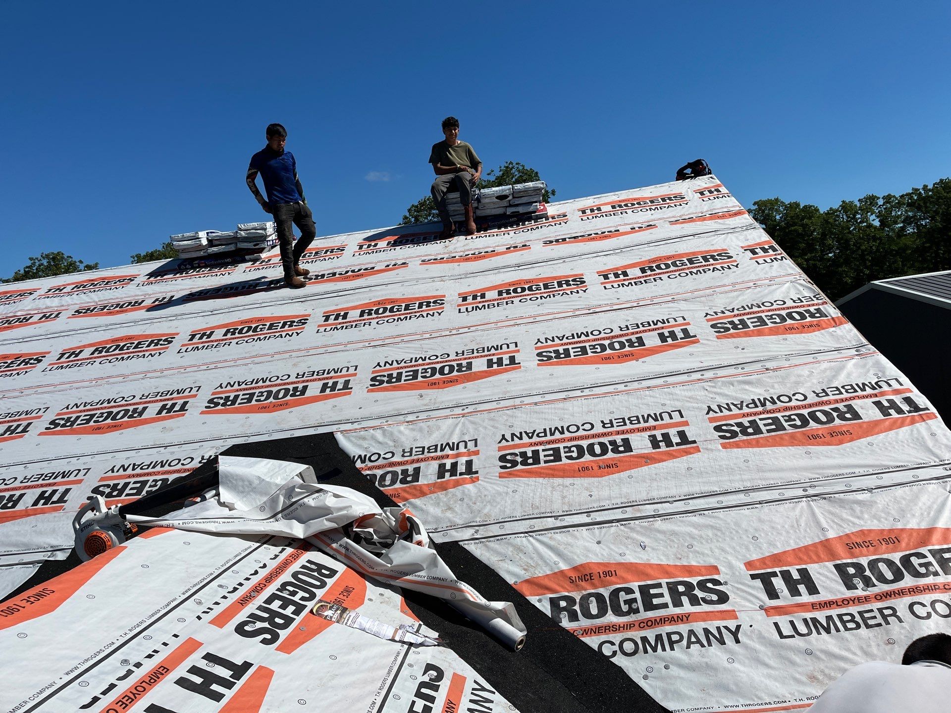 Roof Replacement and Architectural Shingle Installation in Joy, Oklahoma by BANA Roofing and Solar Supply