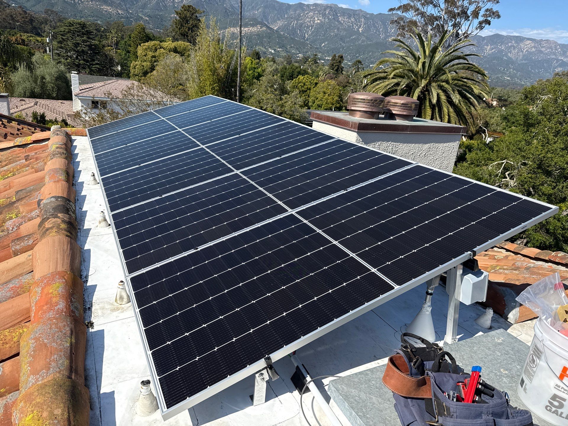 Montecito Tesla Powerwall 3 by Sunrise 805