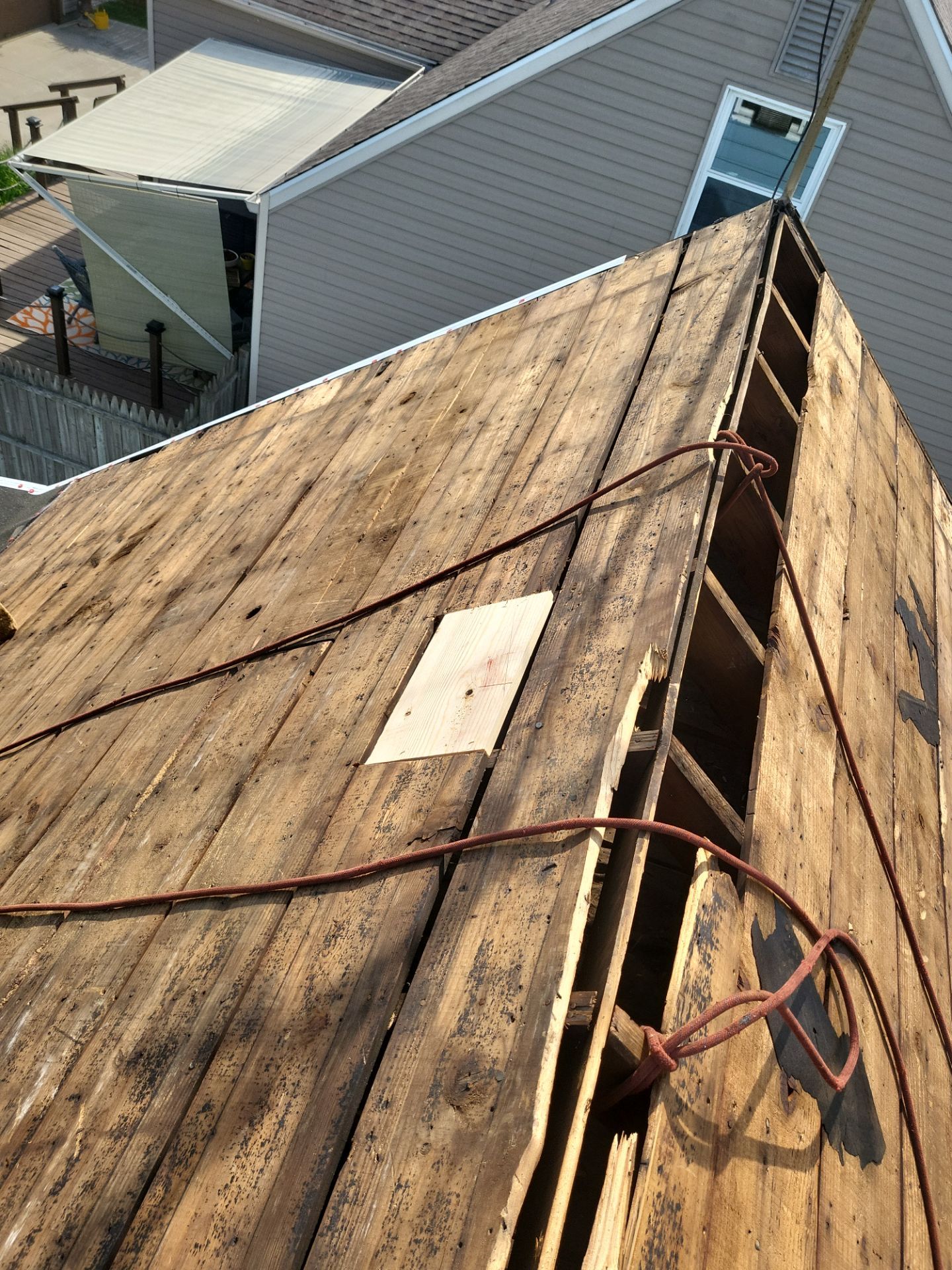 Atlas Pinnacle, Color, Copper Canyon, Drip Edge, Color, White by Eagle Eye Roofing