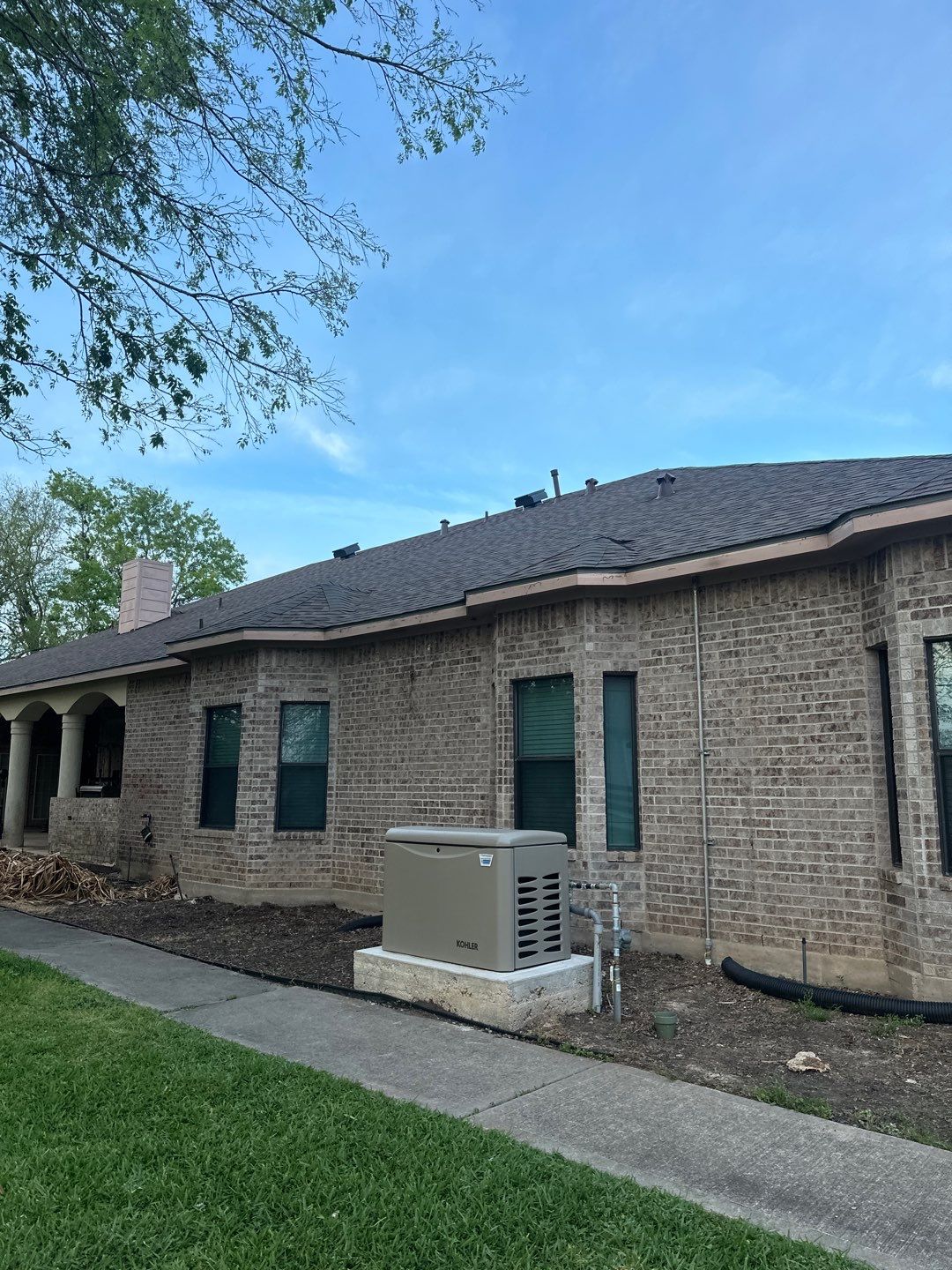 Roof Replacement Weston Lakes by Roof Repair Company