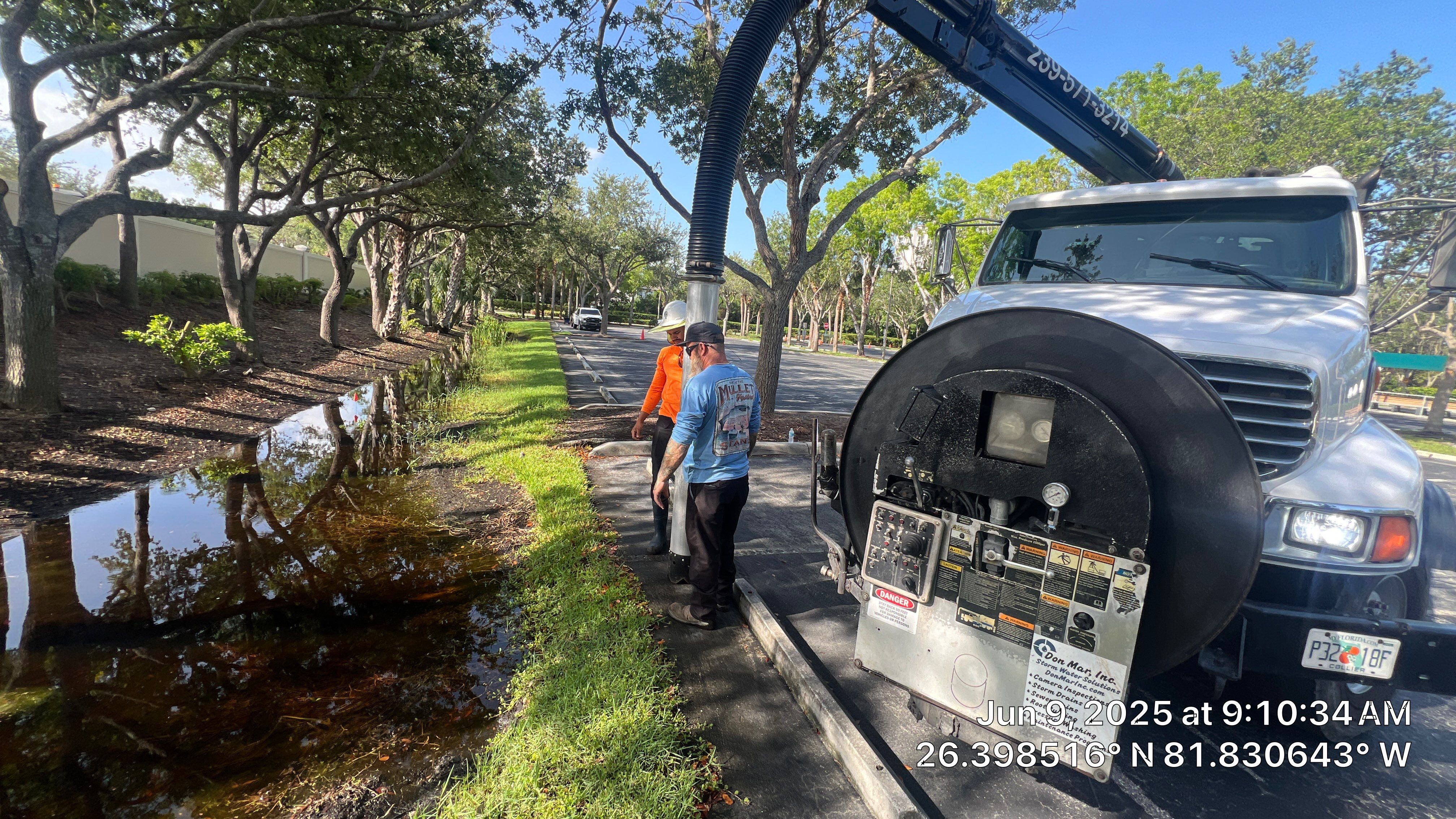 Pelican Landing Beach Parking Lot Stormwater System Maintenance by Don Mar, Inc. Storm Water Solutions