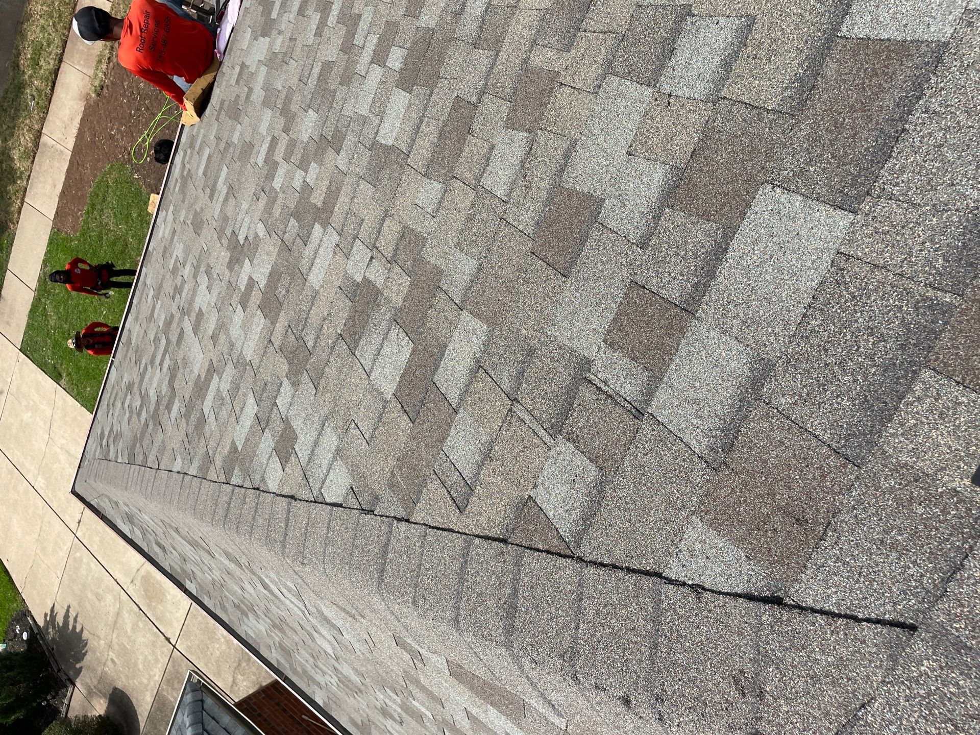 Residential Roofing Installation using Owen's Corning Duration (Lifetime) Shingles by Roof Repair Company