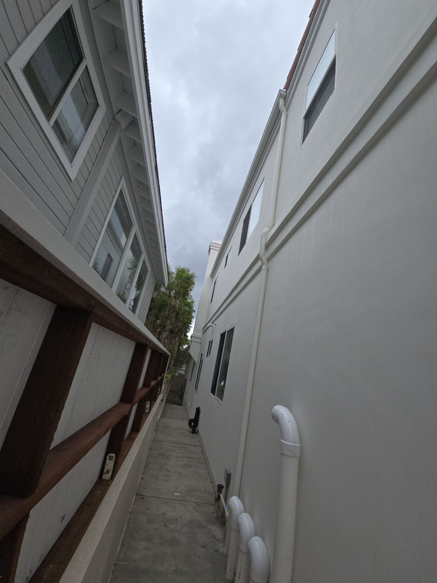 Rain Gutters Project in Manhattan Beach by Insulation Labs