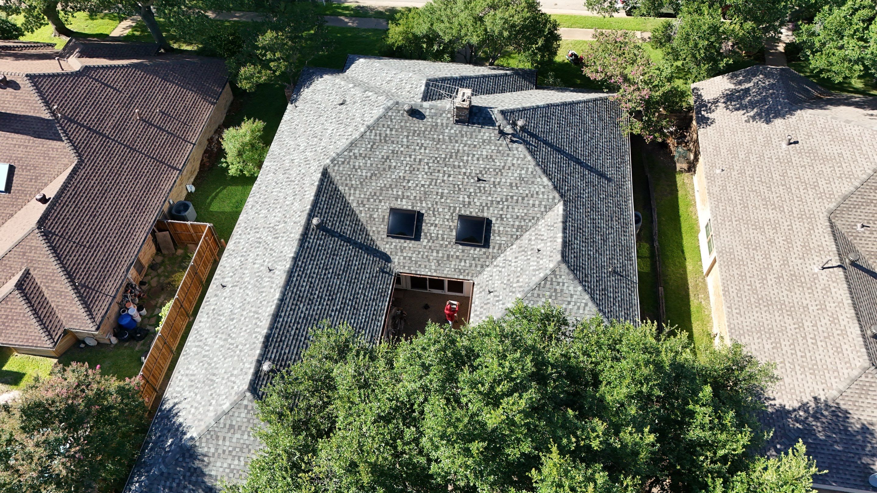 Project in Dallas by Armor Roofing | Exteriors