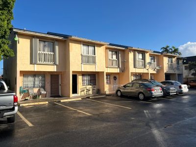 ALHABRA CONDO - BLDG 5326 by Souffront Construction & Engineering