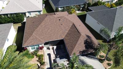 Florida roofers installing shingles