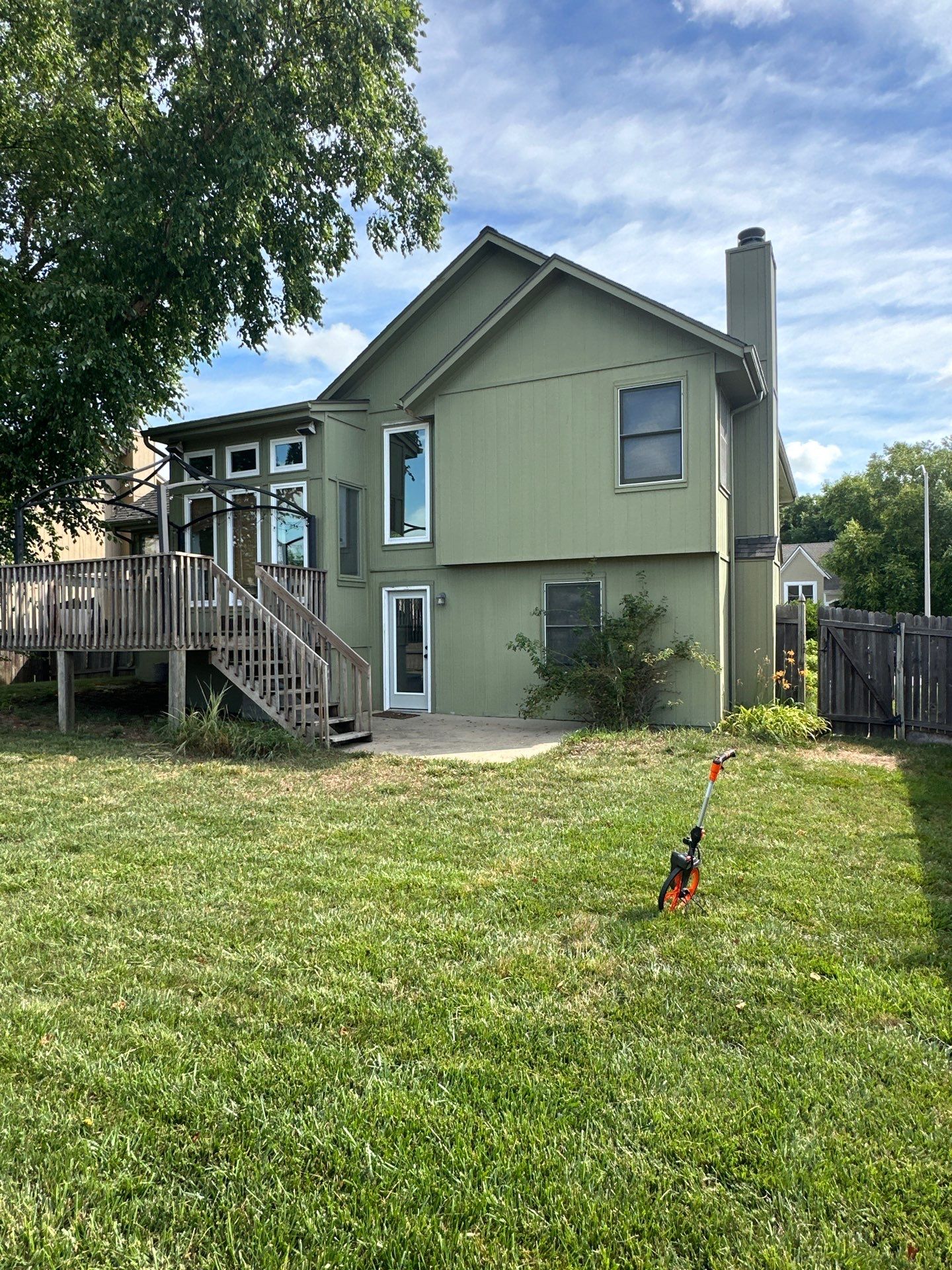 Split Entry in Smokey Ash Craneboard D7 by EEC  Windows, Siding & Roofing 