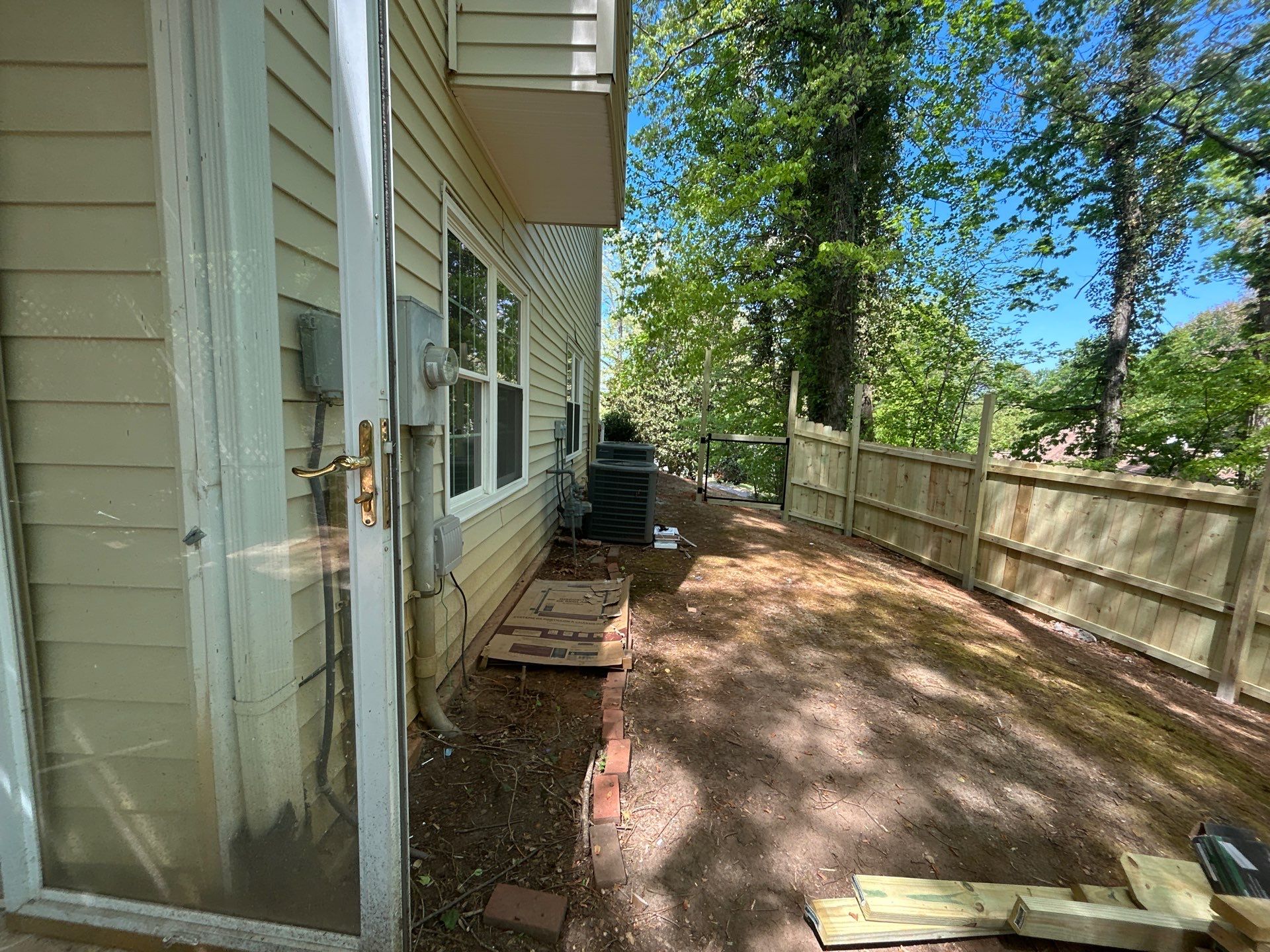 Whole-Home Renovation and Retaining Wall Restoration in Suwanee by RENOMAXIT, LLC