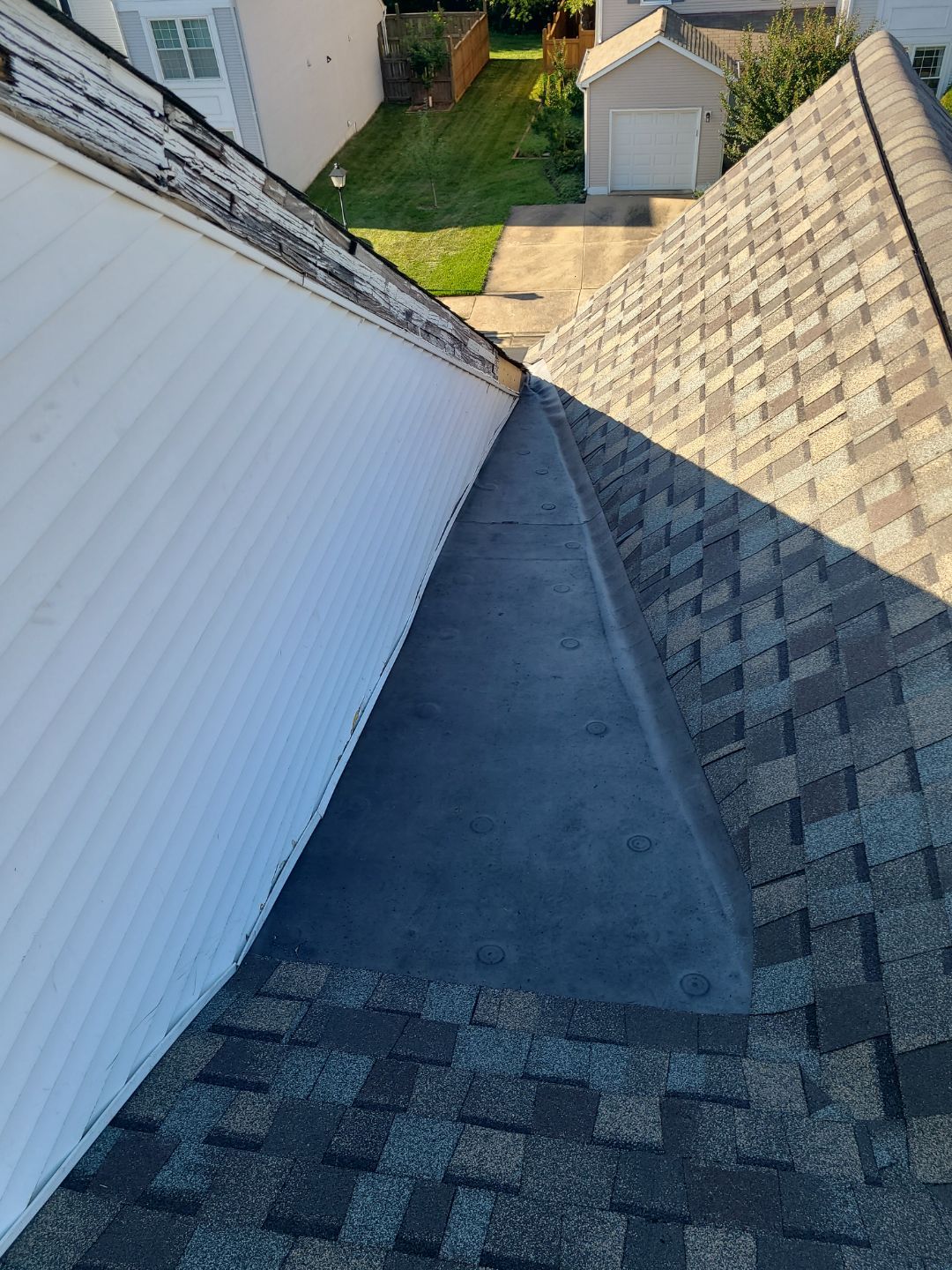 Fairfax: Roof Replacement with CertainTeed Landmark Pro Designer Shingles in Max Def Weathered Wood by RM Banning, Inc.