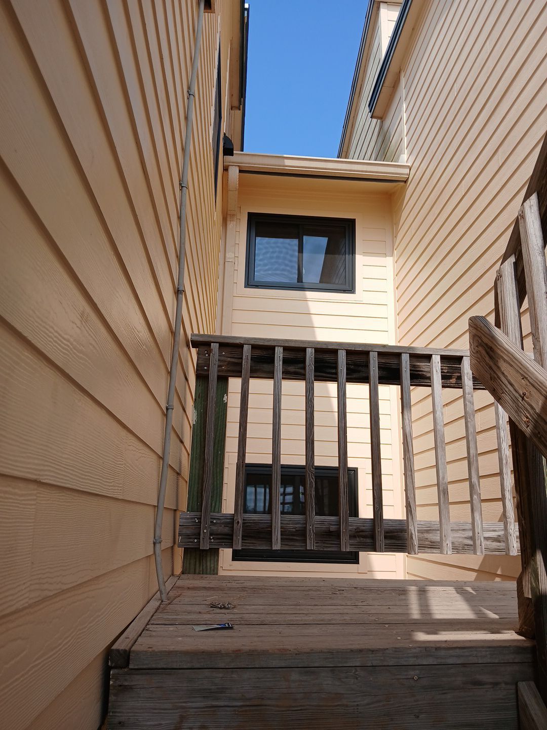 Exterior remodel Fortuna Bay Condos by Bayfront Roofing and Construction