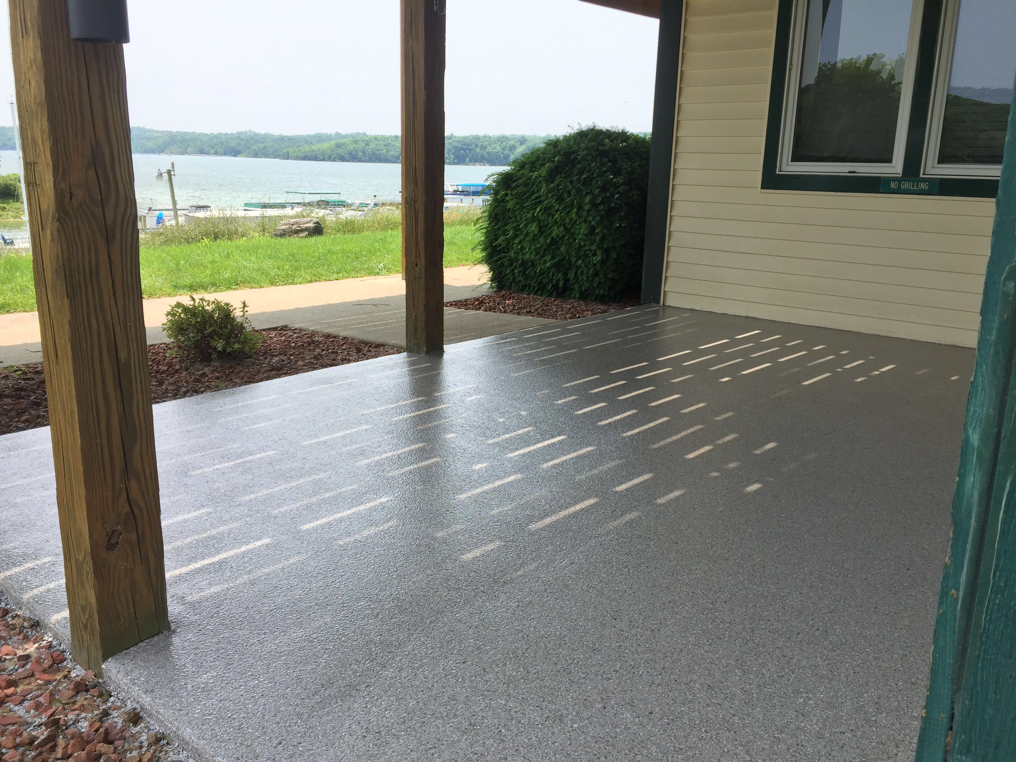 Patio Installation using Fieldstone by Your1DayFloor.com