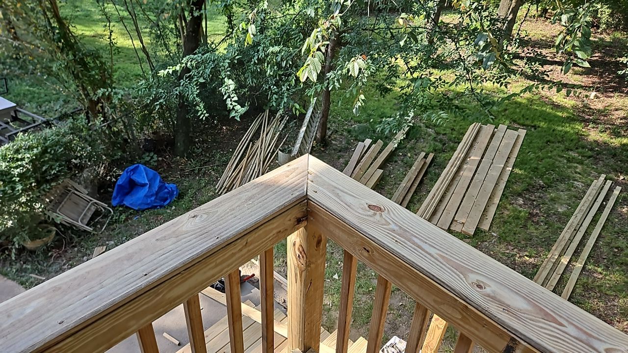 Russet Cove Circle - Deck Installation by Pillar and Pine