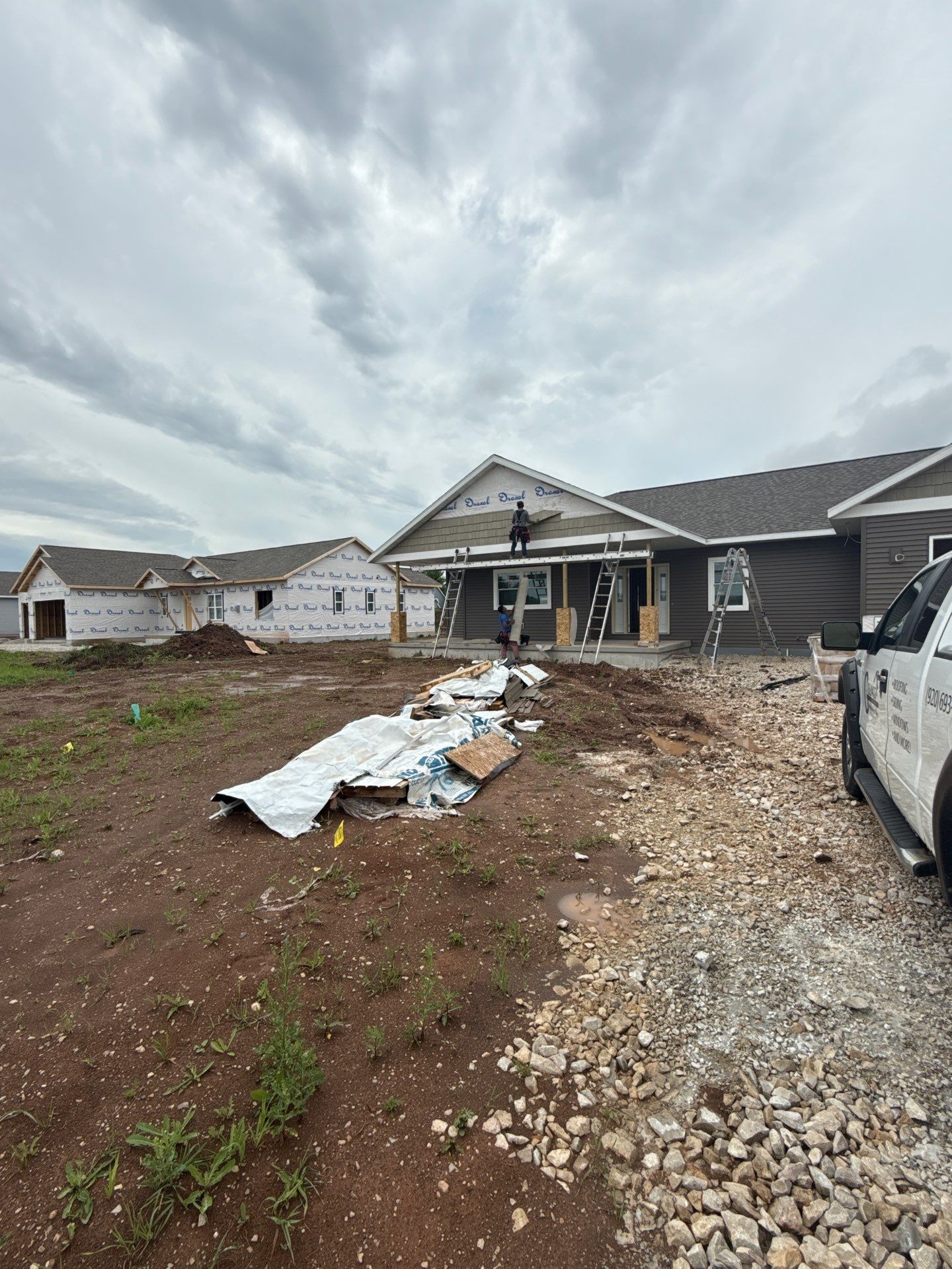 New Con Siding  by Gellings Roofing and Siding LLC