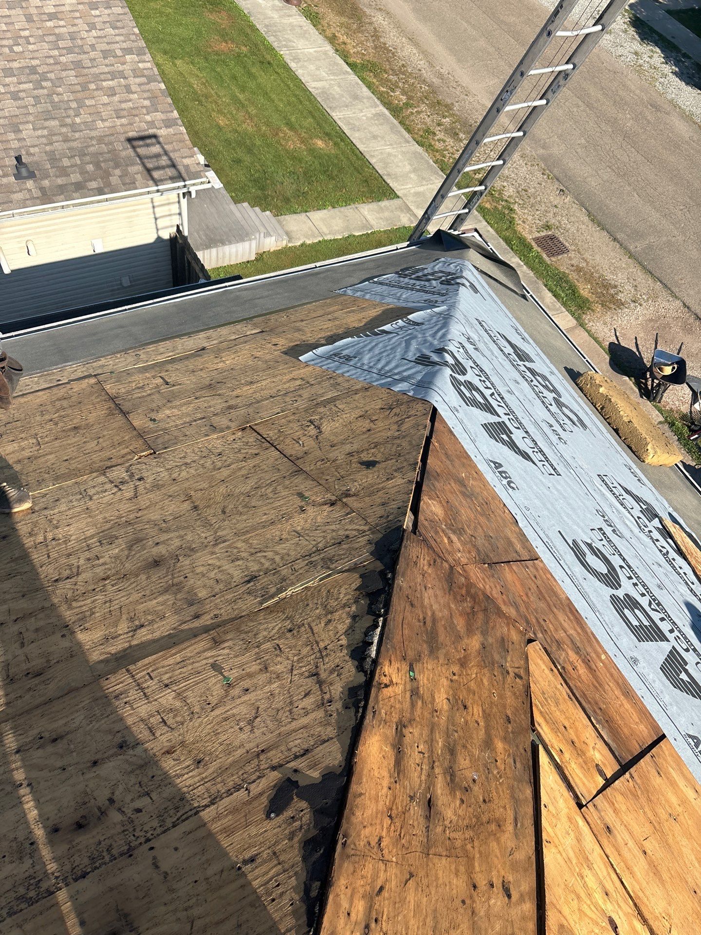Roof Replacement using Timberline HDZ by Rainstoppers Roofing