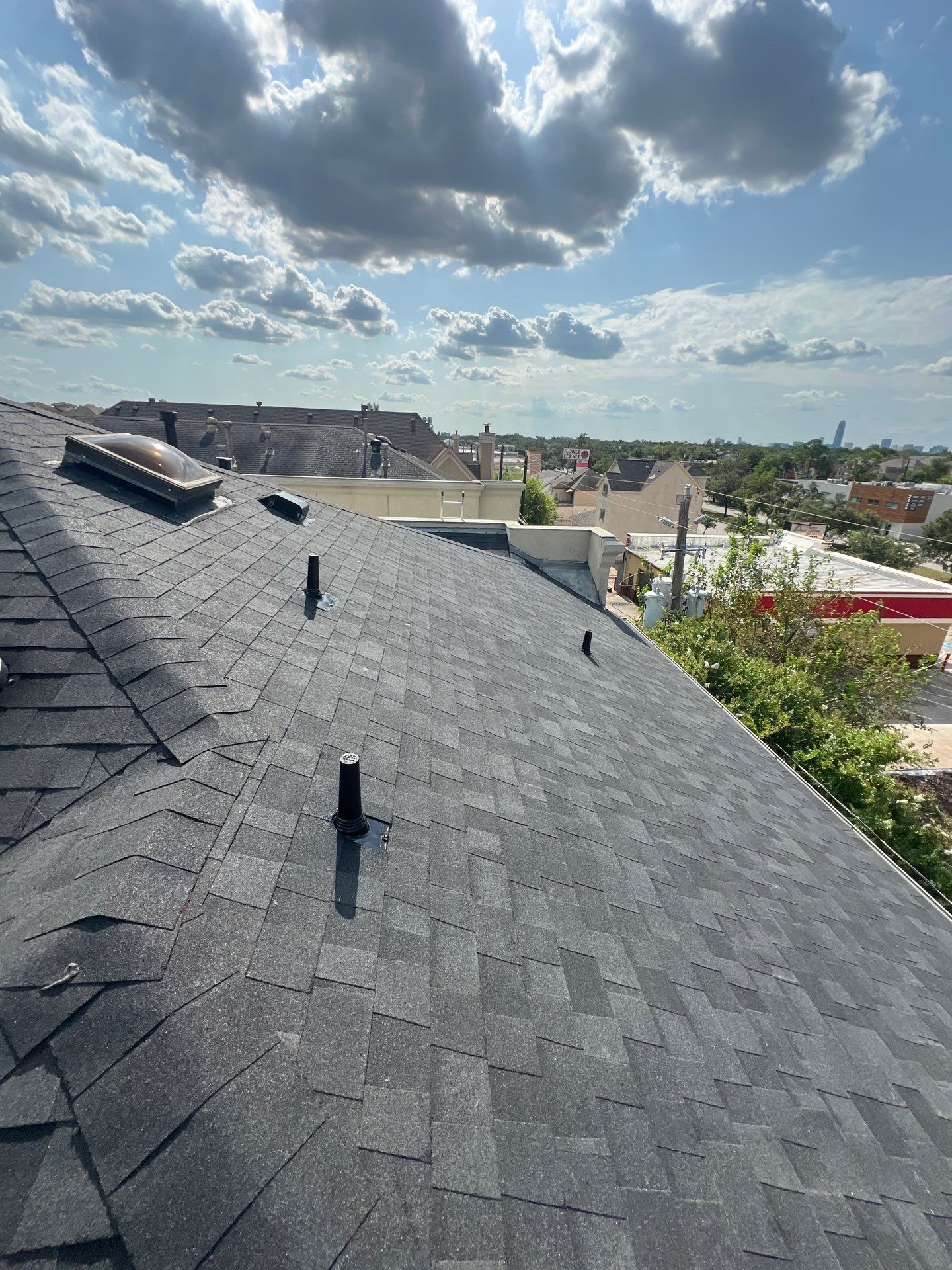 Residential Roofing Installation using Owen's Corning Duration (Lifetime) Shingles by Roof Repair Company