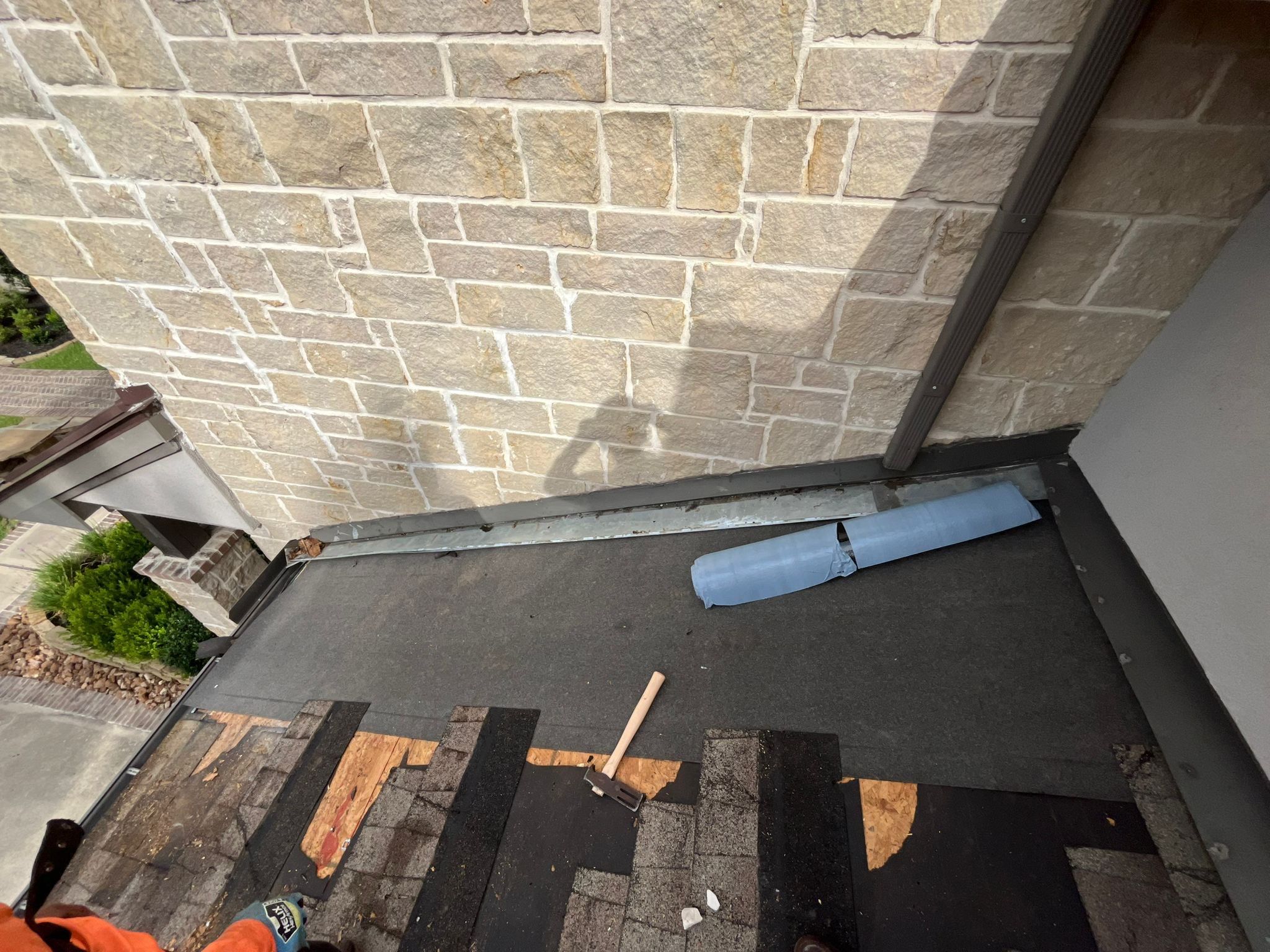 Roof Repair Montgomery by Roof Repair Company