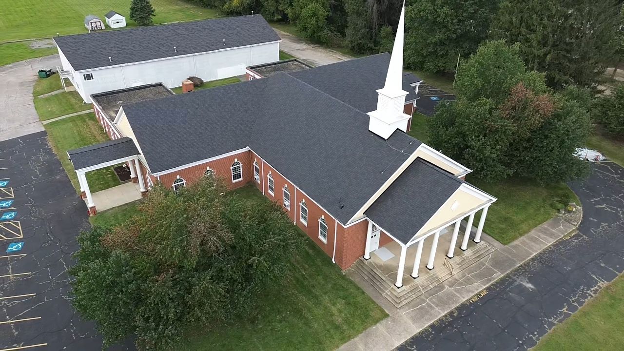 ATLAS PINNACLE COLOR: BLACK PRISTINE by Eagle Eye Roofing