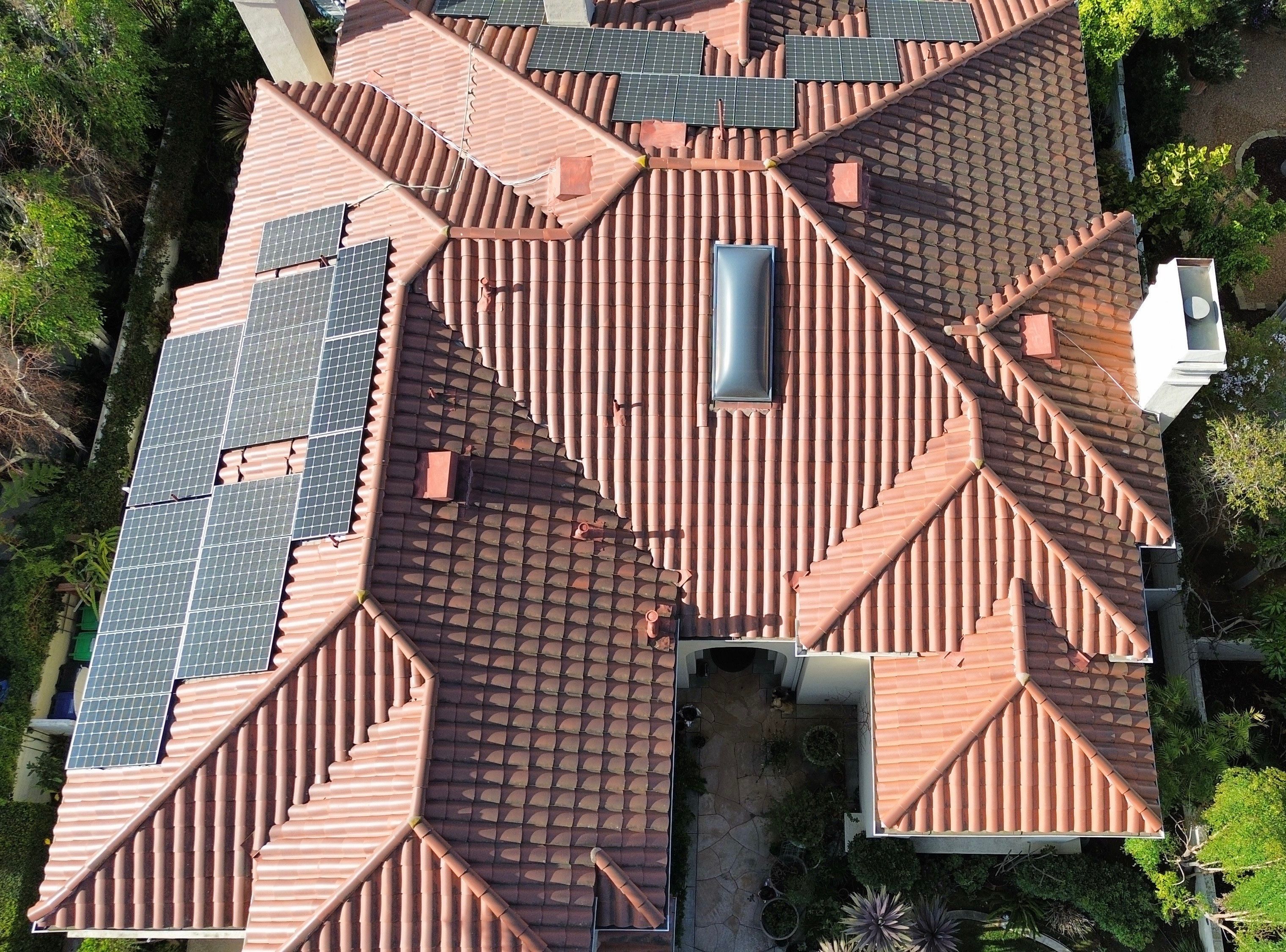 Roof Cleaning SAFECO by Pirate Pete’s Power Washing