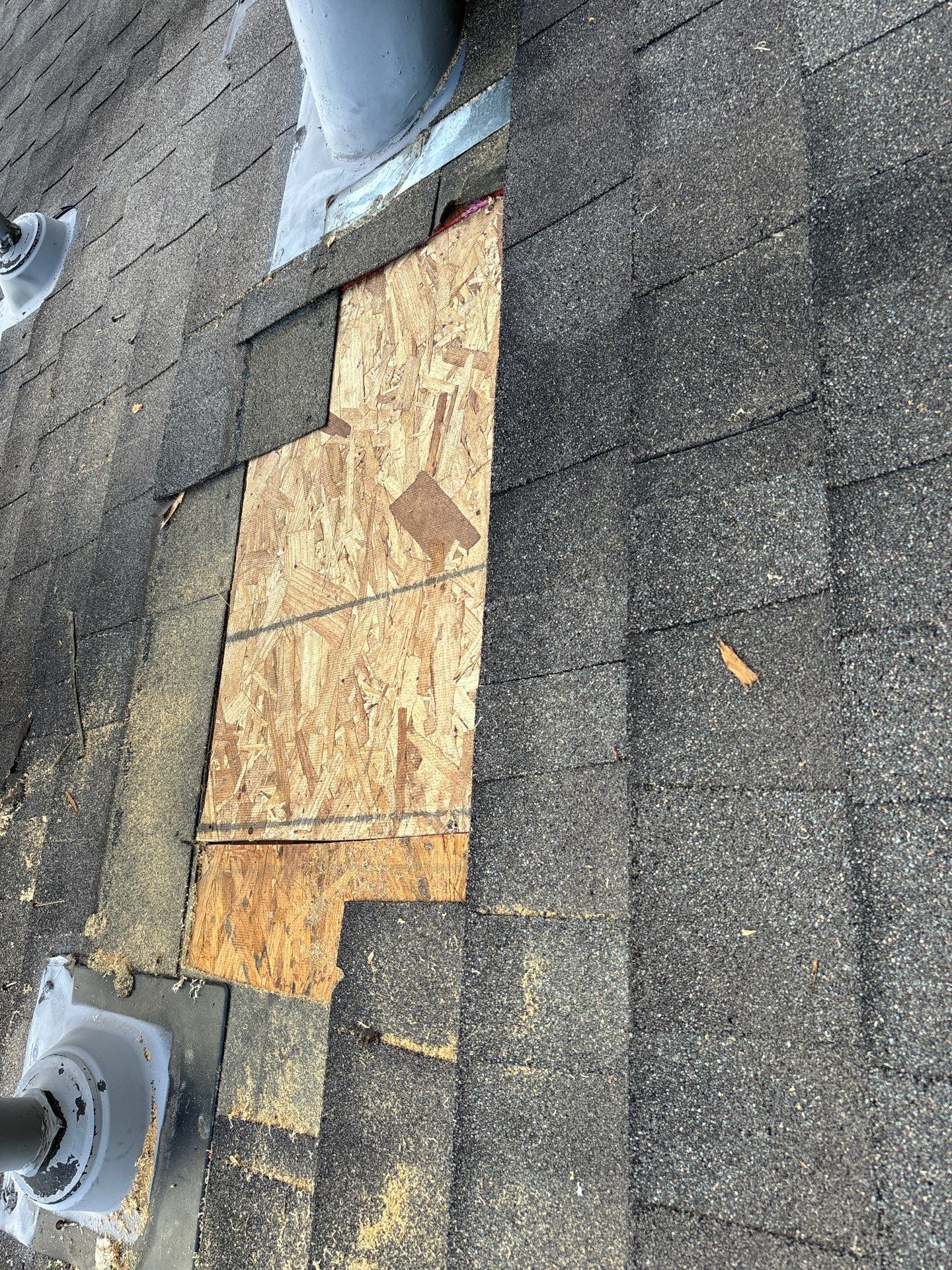 Hail Damage using Owen's Corning Duration (Lifetime) Shingles by Roof Repair Company