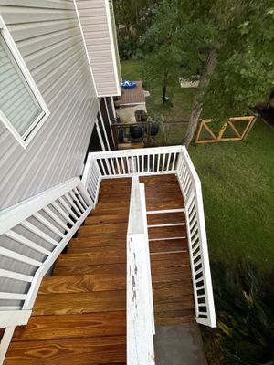 Wood Deck using Wood Sealant