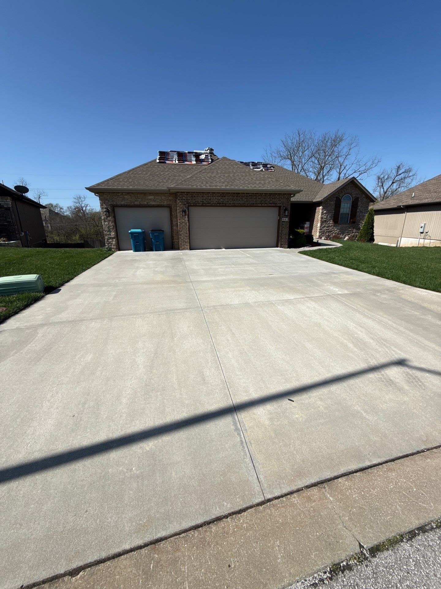 Roof Replacement in Nixa by Table Rock Design + Build
