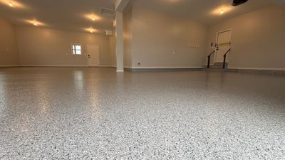 This Beautiful Coyote Flake Floor Just in Time For Spring 