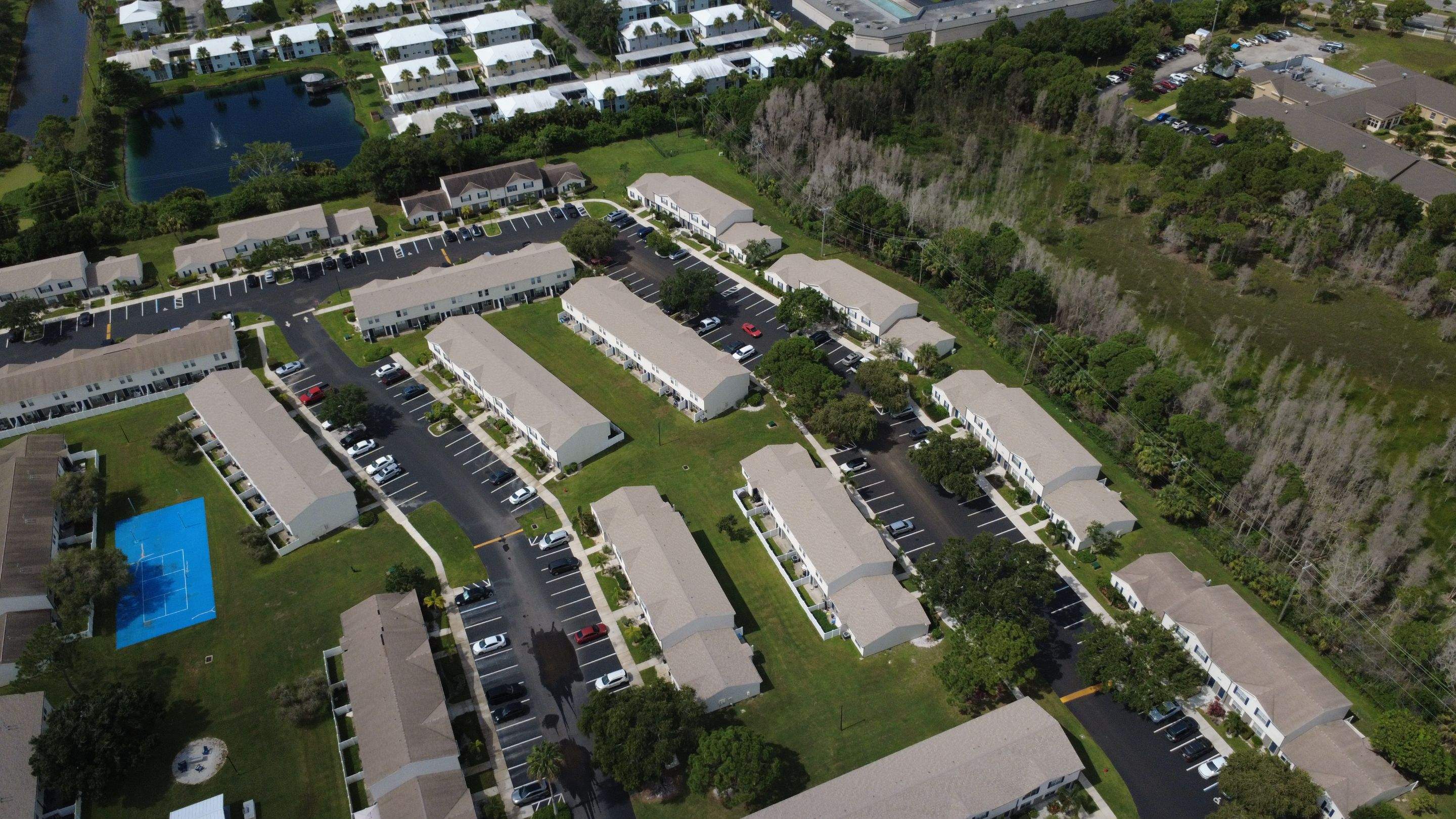Apartment Complex Shingle Roof Replacement by Sailfish Roofing