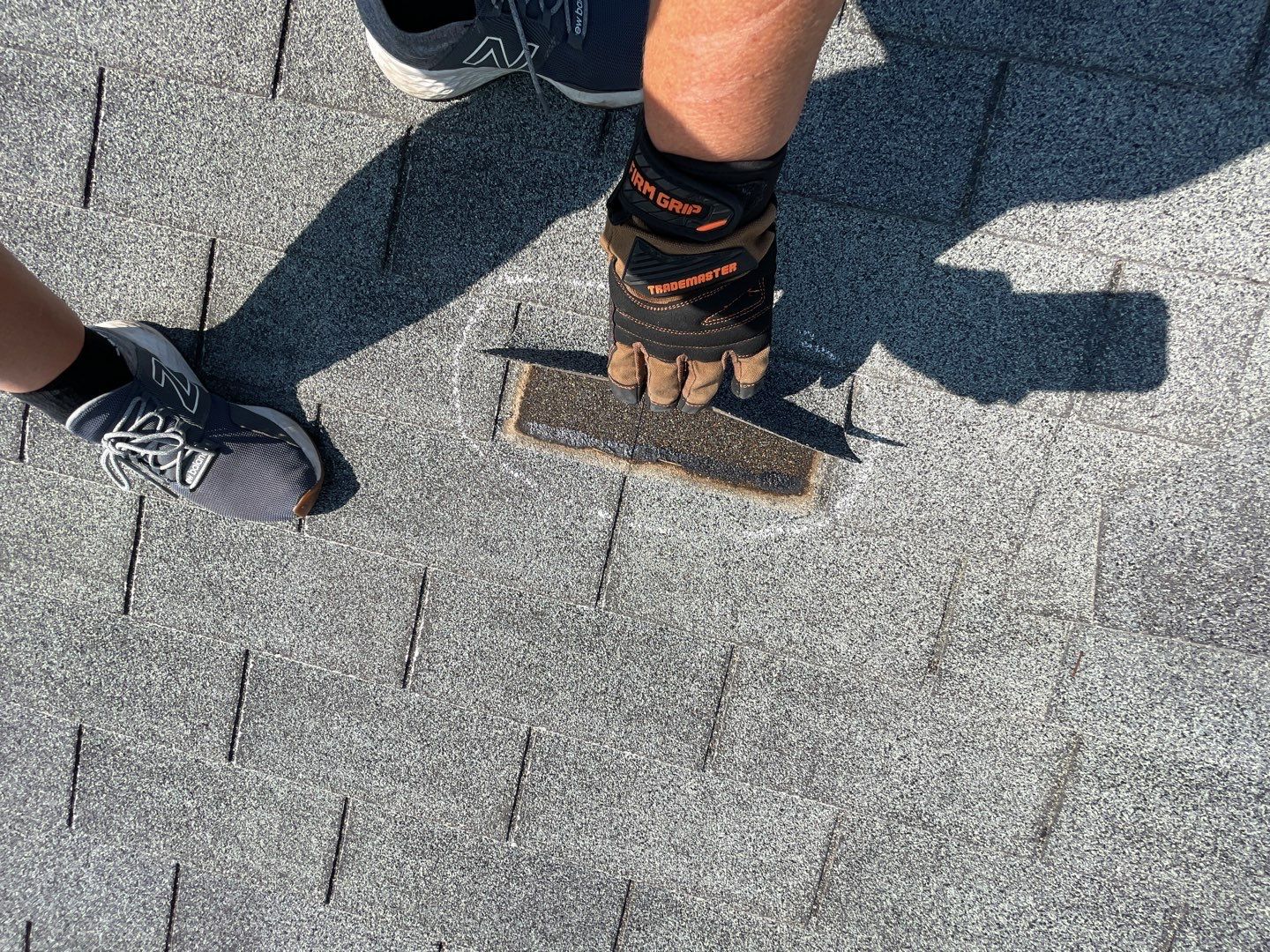 Nampa bungalow gets residential roofing using Owens Corning Oakridge in Teak  by ID Roofing LLC