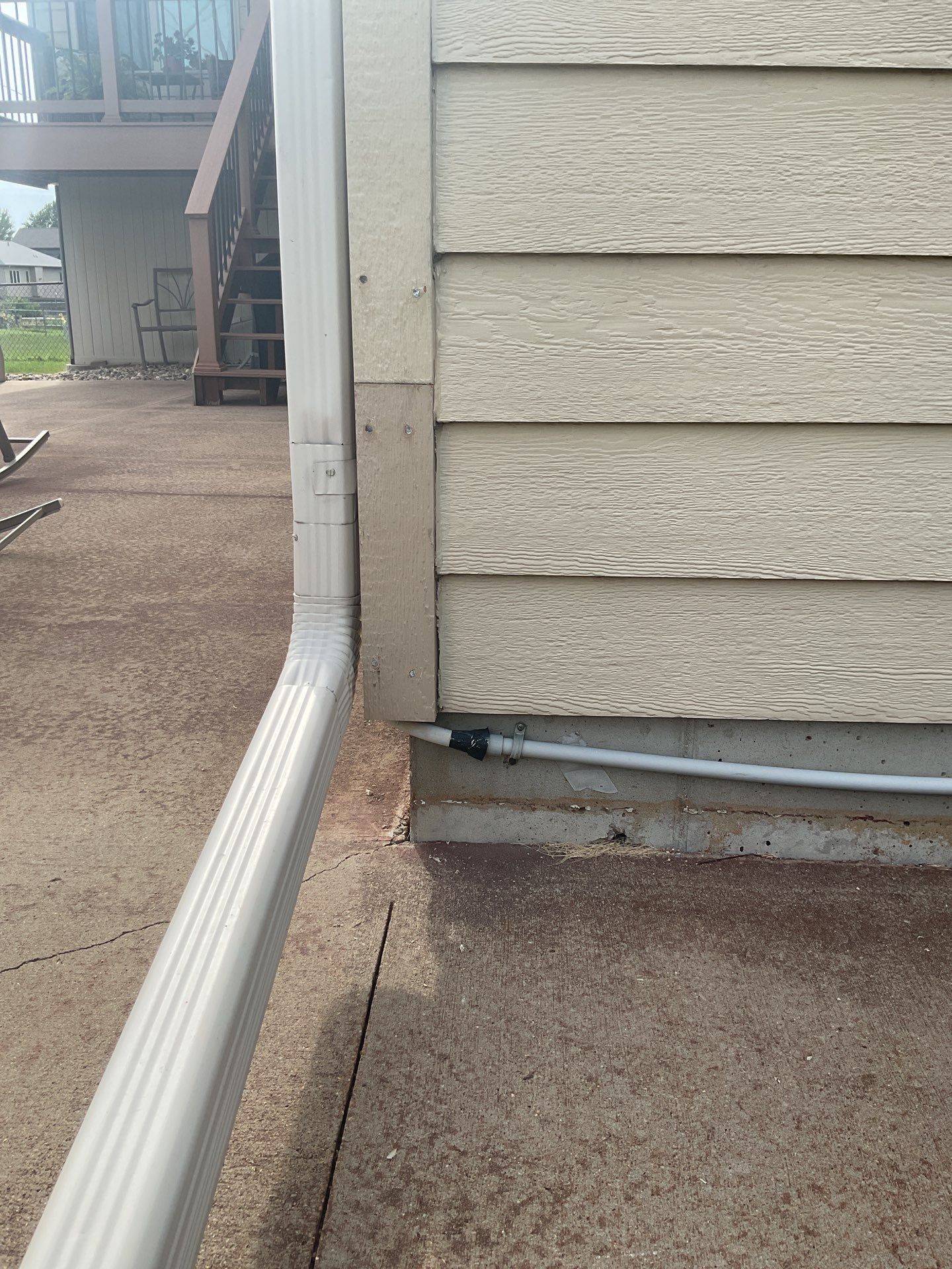 Sioux Falls Exterior Siding Replacement and Custom Deck Upgrade by Select Painting, Coatings & Garage Cabinets