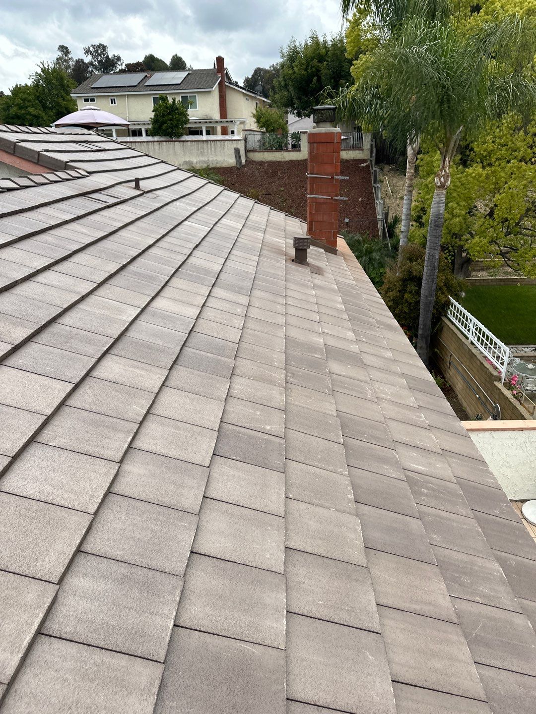 Light Gray Blend Tile by Reimagine Roofing