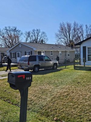 Residential Roofing Installation using IKO DYNASTY DRIFTSHAKE