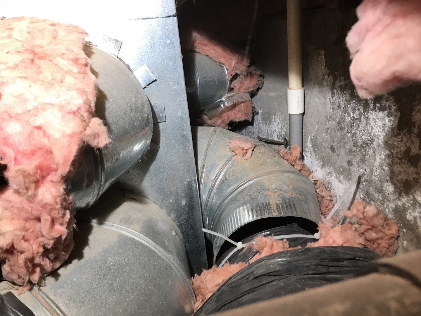 Sub-membrane SafeAir™ System by JustRadon.Com
