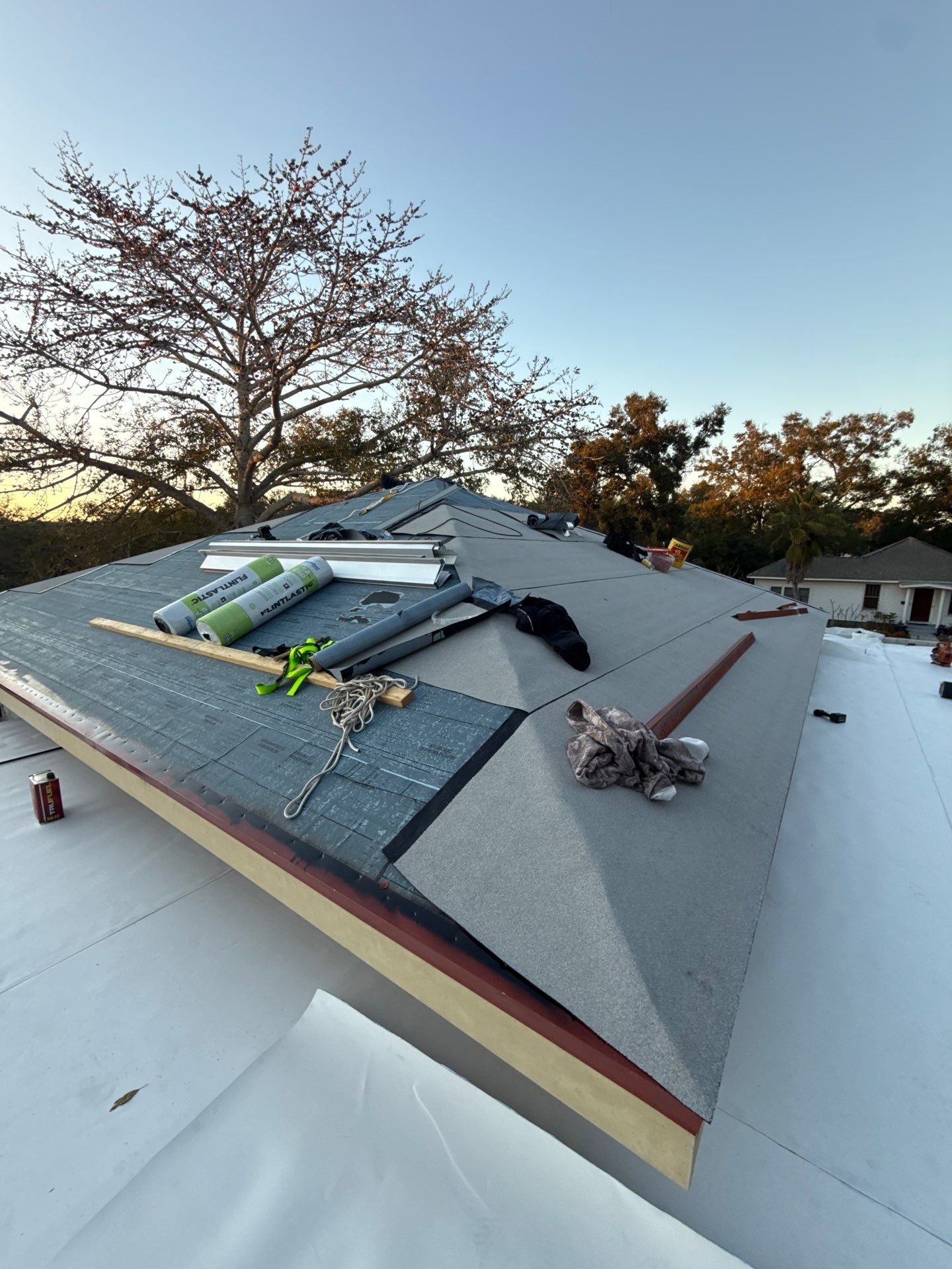 Project in St. Petersburg 33704 by Mitchell Roofing Company LLC 