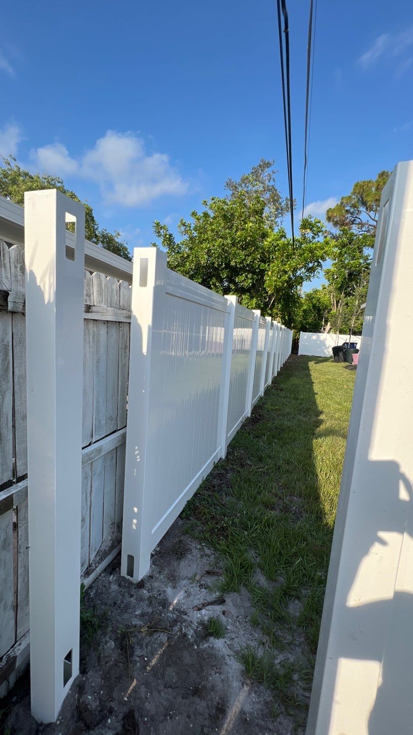 Venice, FL 6ft. Tall White Vinyl Privacy Fence by Asap fence and gates, LLC
