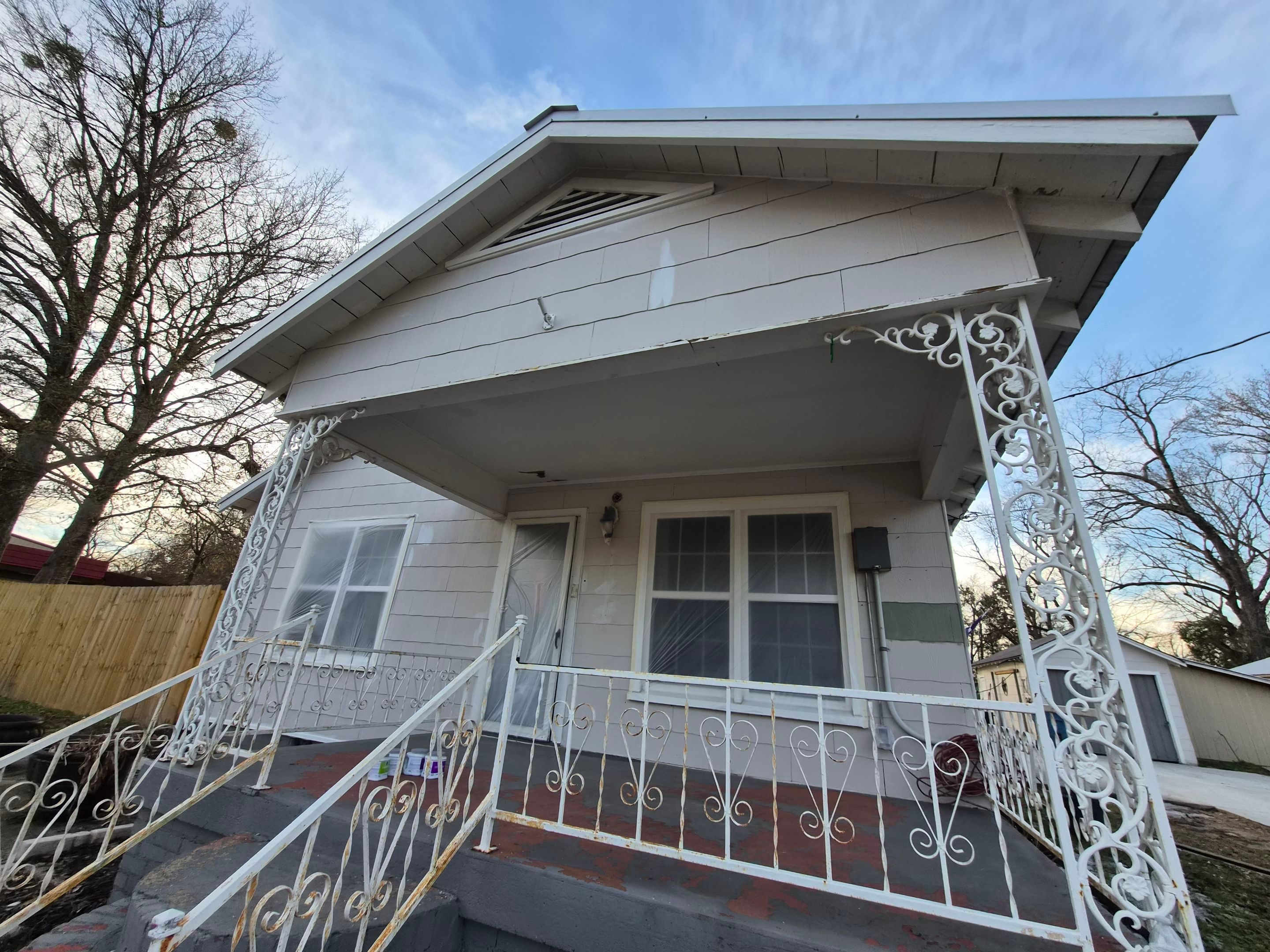 Cute Home Receives Exterior Upgrade in Hawkins, Texas by Quality Coats Painting