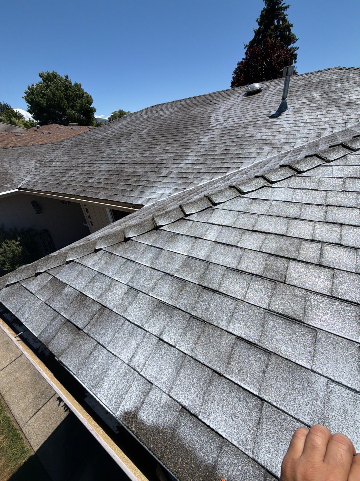 Project in Medford by Roof Maxx of Grants Pass