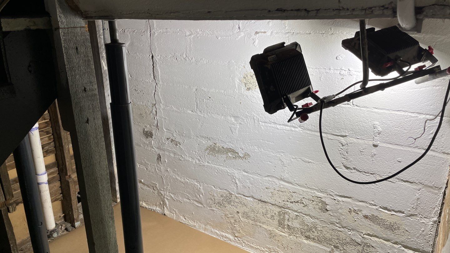 Foundation Crack Repair in Northeast Minneapolis by Waterproofing Northeast