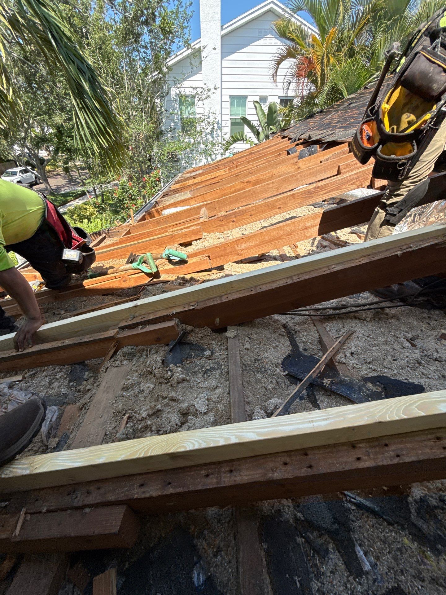 Project in St. Petersburg 33704 by Mitchell Roofing Company LLC 