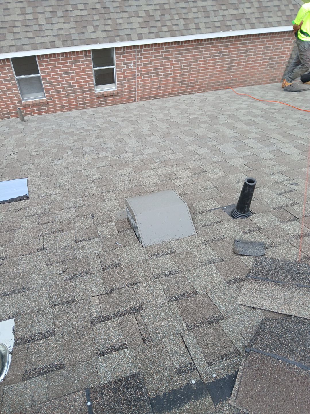 Residential Roofing Installation using Owen's Corning Duration (Lifetime) Shingles by Roof Repair Company