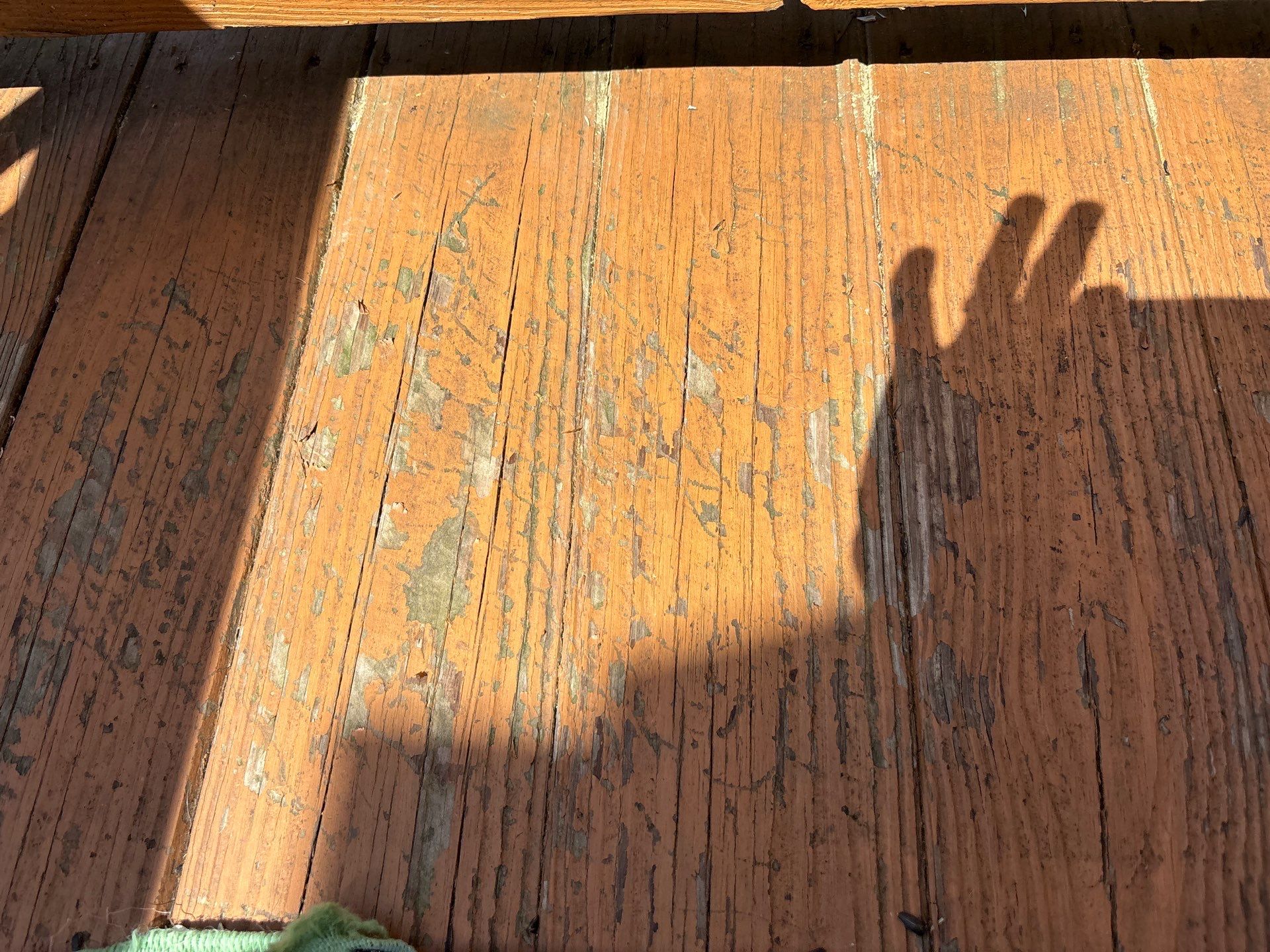 Wood Deck using Wood Sealant by DuraSeal