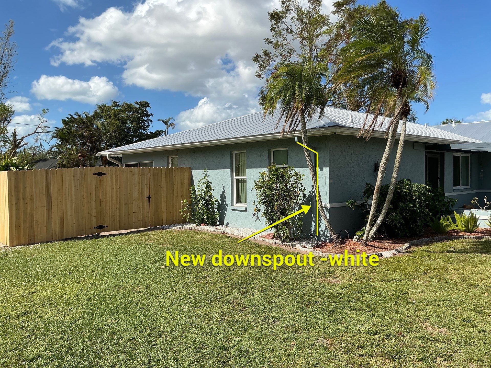 6-Inch Seamless Gutters in Sarasota FL by Gutter Professors